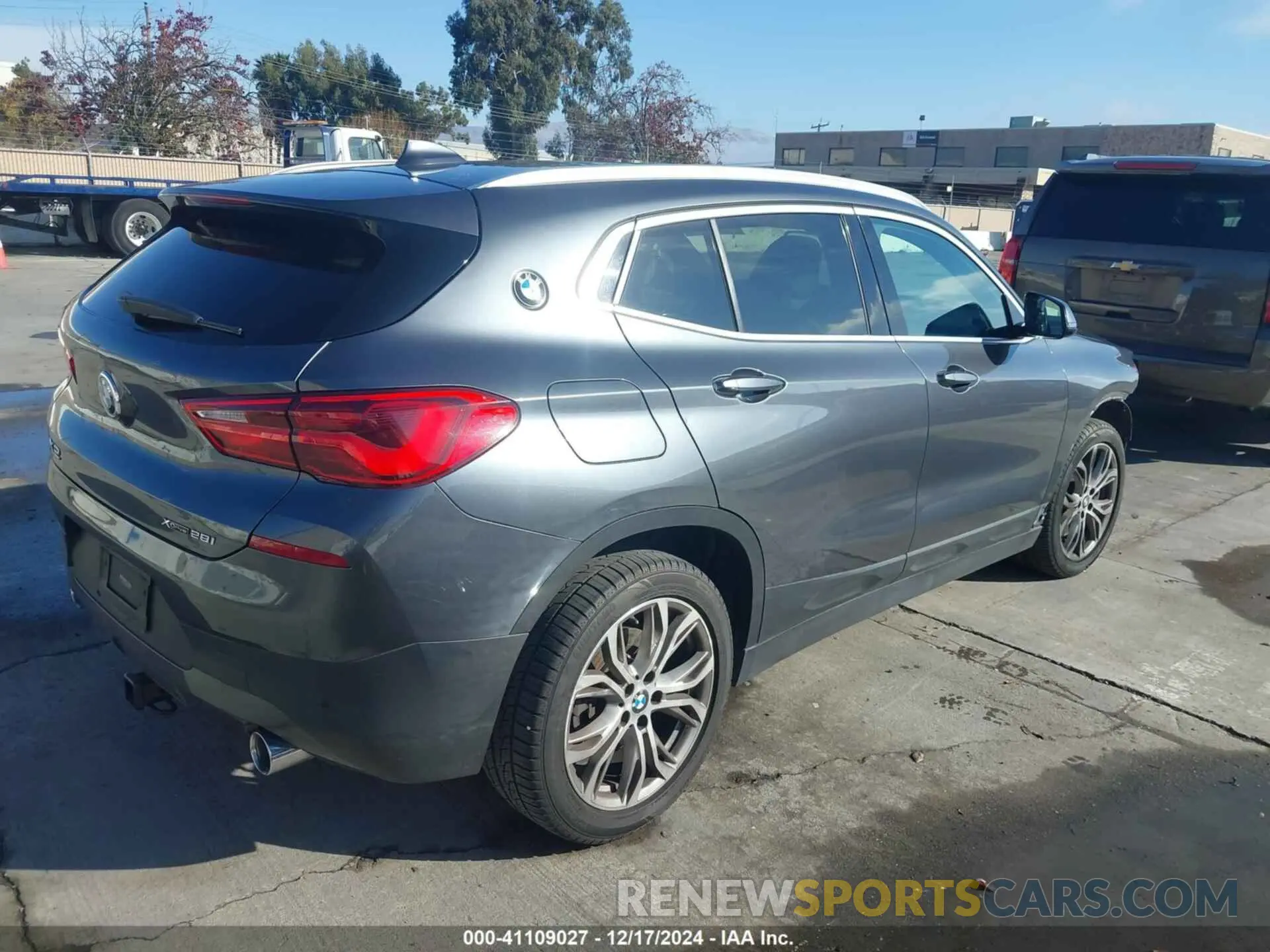 4 fotografías del automóvil dañado WBXYJ1C04L5N95950 BMW X2 2020