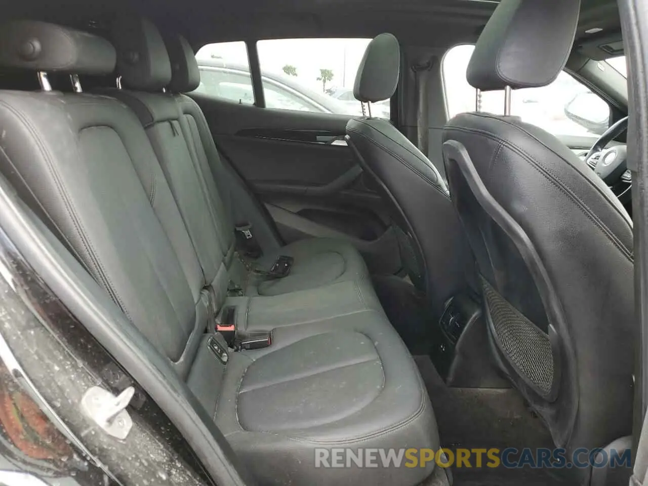 11 fotografías del automóvil dañado WBXYJ1C04L5P33986 BMW X2 2020