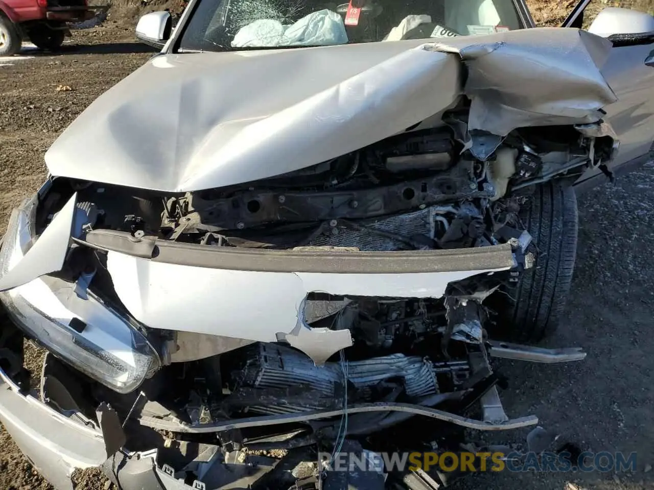 12 fotografías del automóvil dañado WBXYJ1C09L5P24006 BMW X2 2020