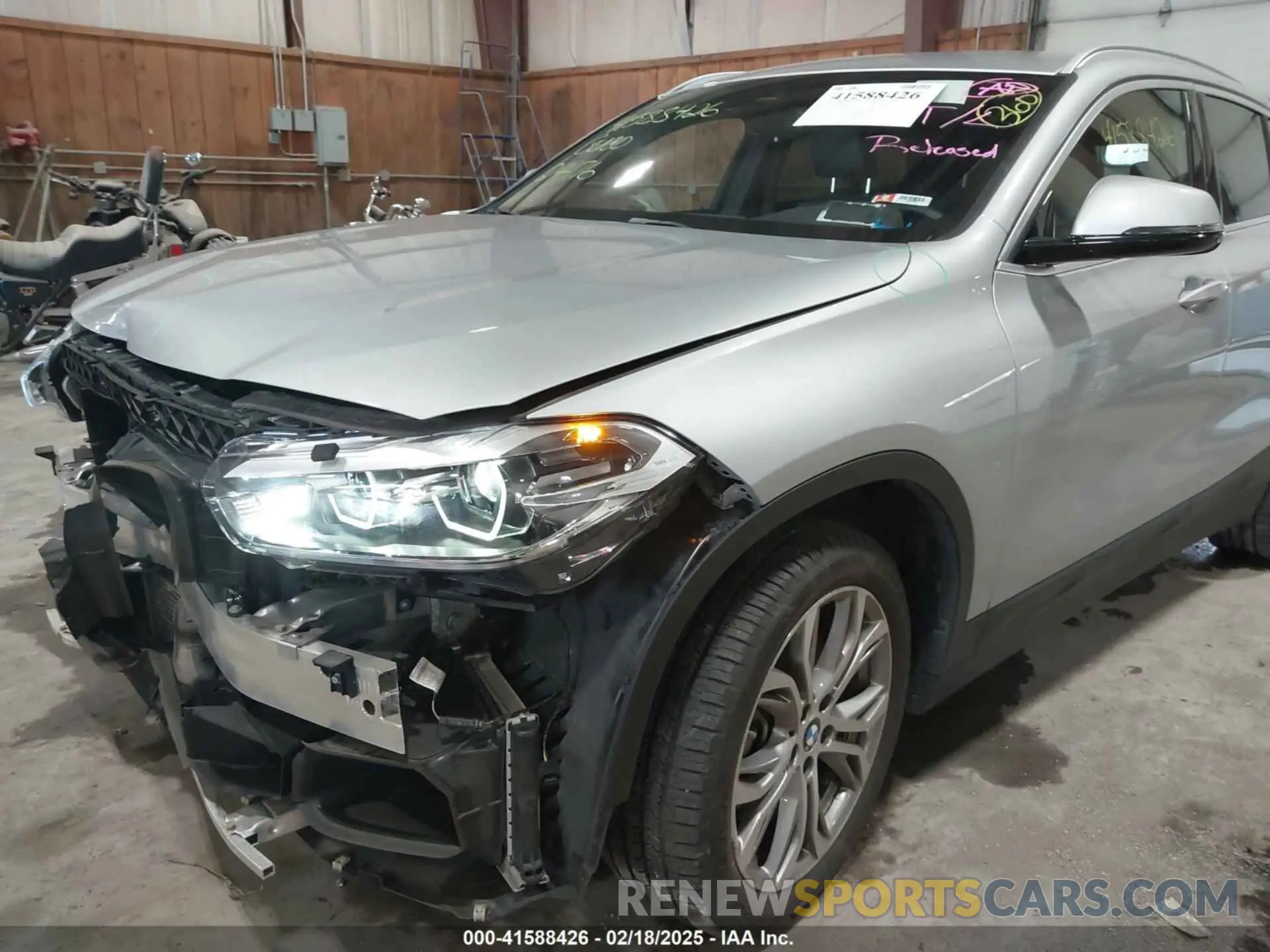 19 fotografías del automóvil dañado WBXYJ1C09L5P35894 BMW X2 2020