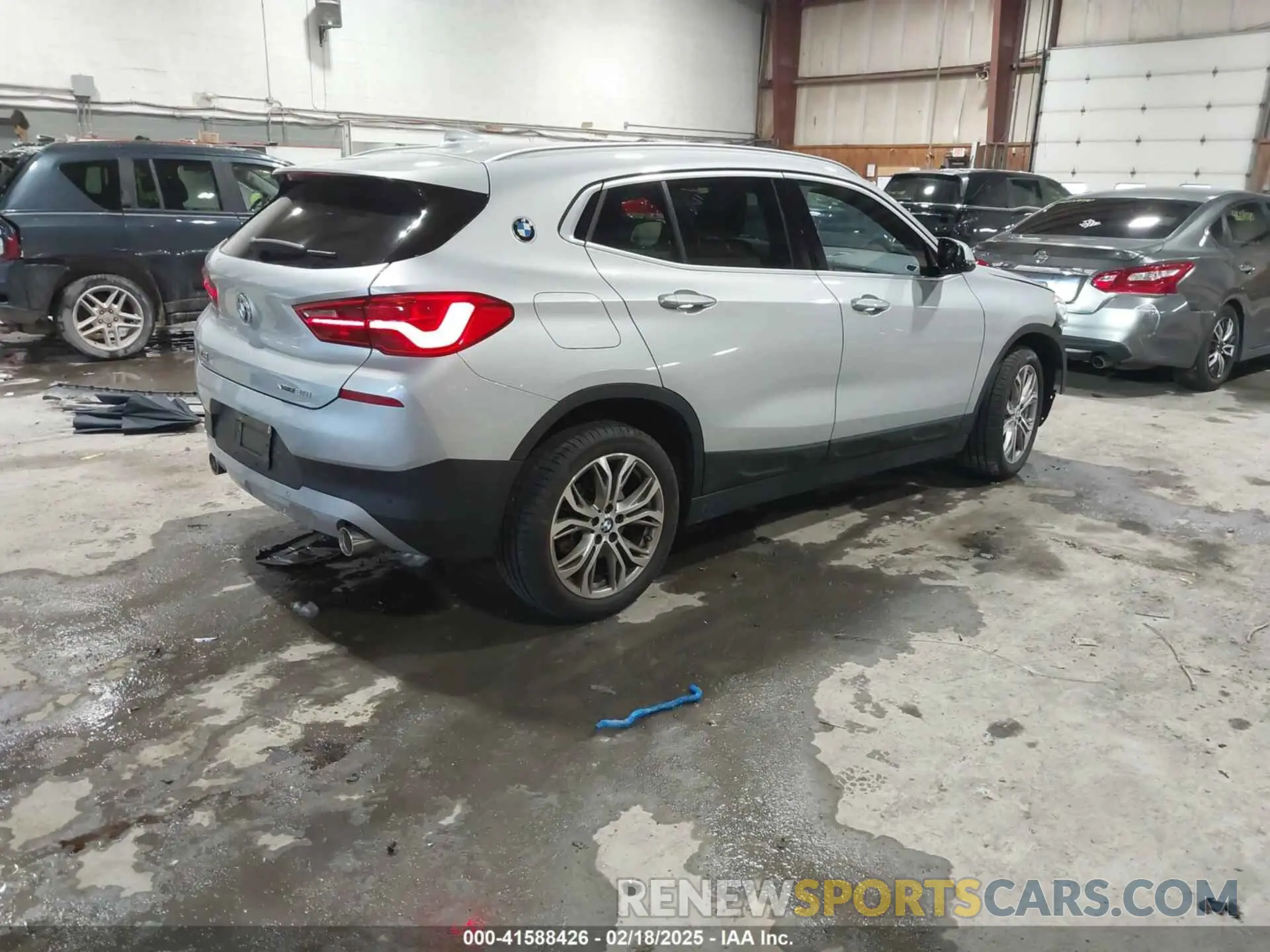 4 fotografías del automóvil dañado WBXYJ1C09L5P35894 BMW X2 2020
