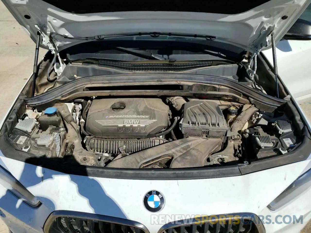 11 fotografías del automóvil dañado WBXYN1C00L5P75642 BMW X2 2020