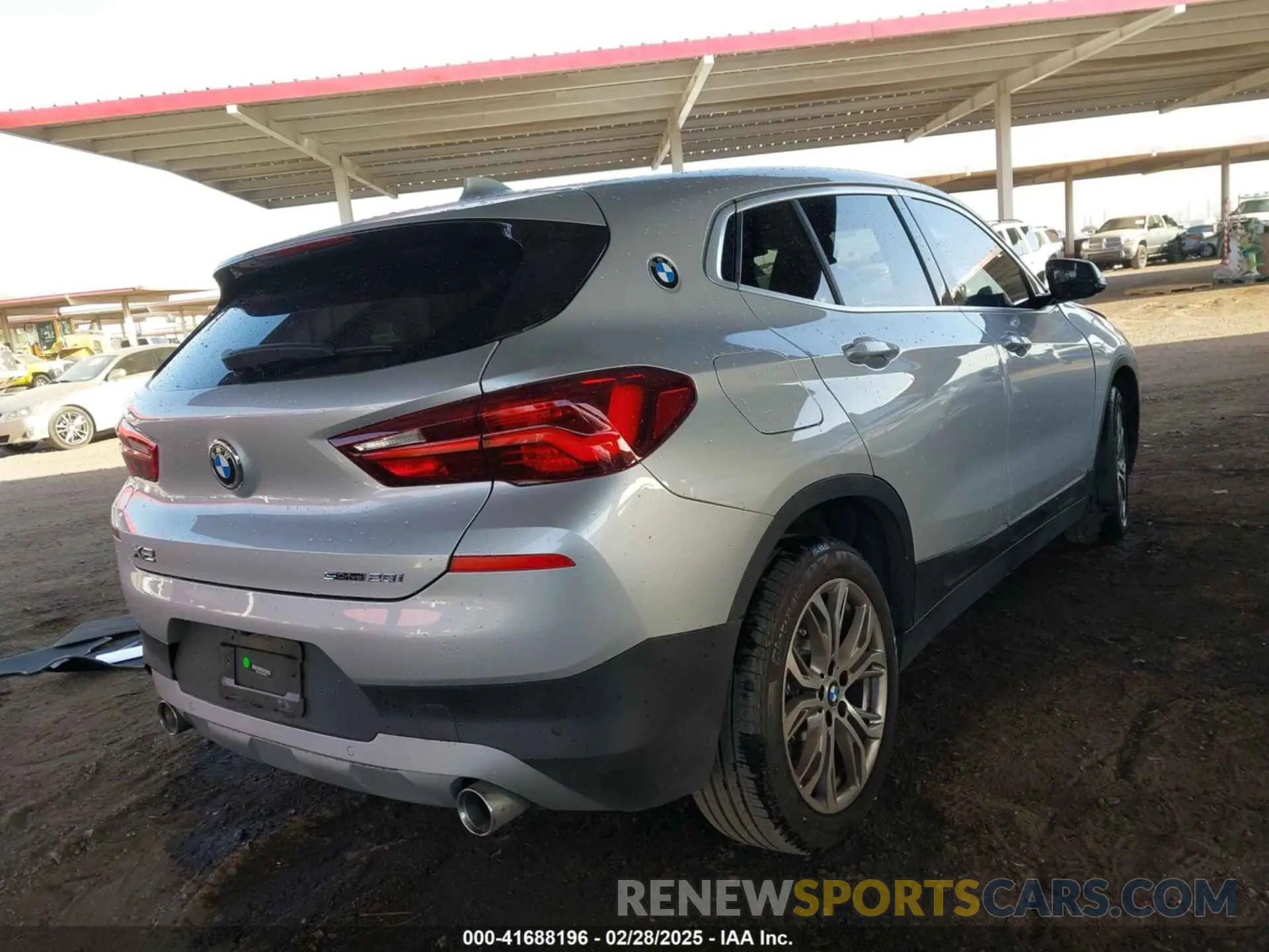 4 fotografías del automóvil dañado WBXYH9C01M5S45641 BMW X2 2021