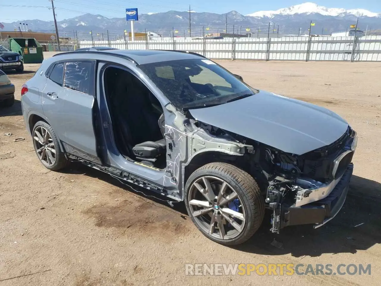 4 fotografías del automóvil dañado WBXYN1C07M5S11861 BMW X2 2021