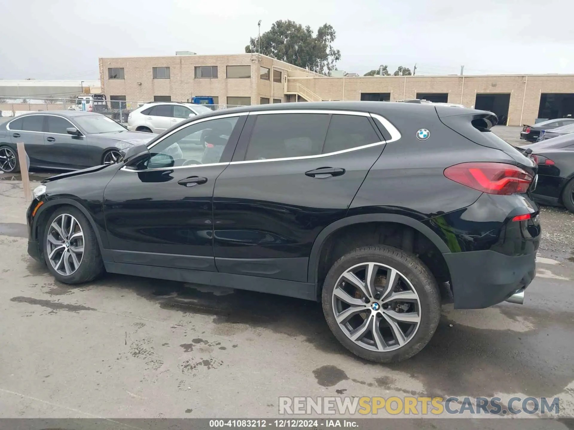 15 fotografías del automóvil dañado WBXYH9C06N5U30818 BMW X2 2022