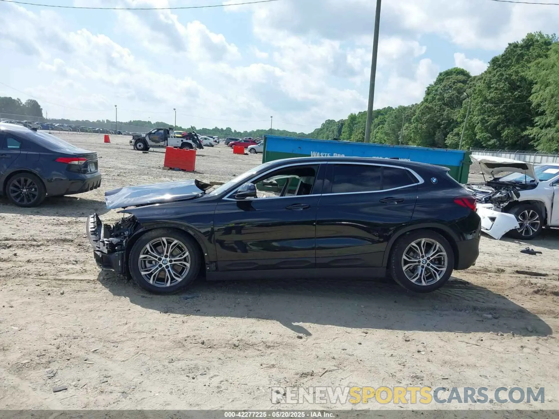 15 fotografías del automóvil dañado WBXYH9C0XN5U13102 BMW X2 2022