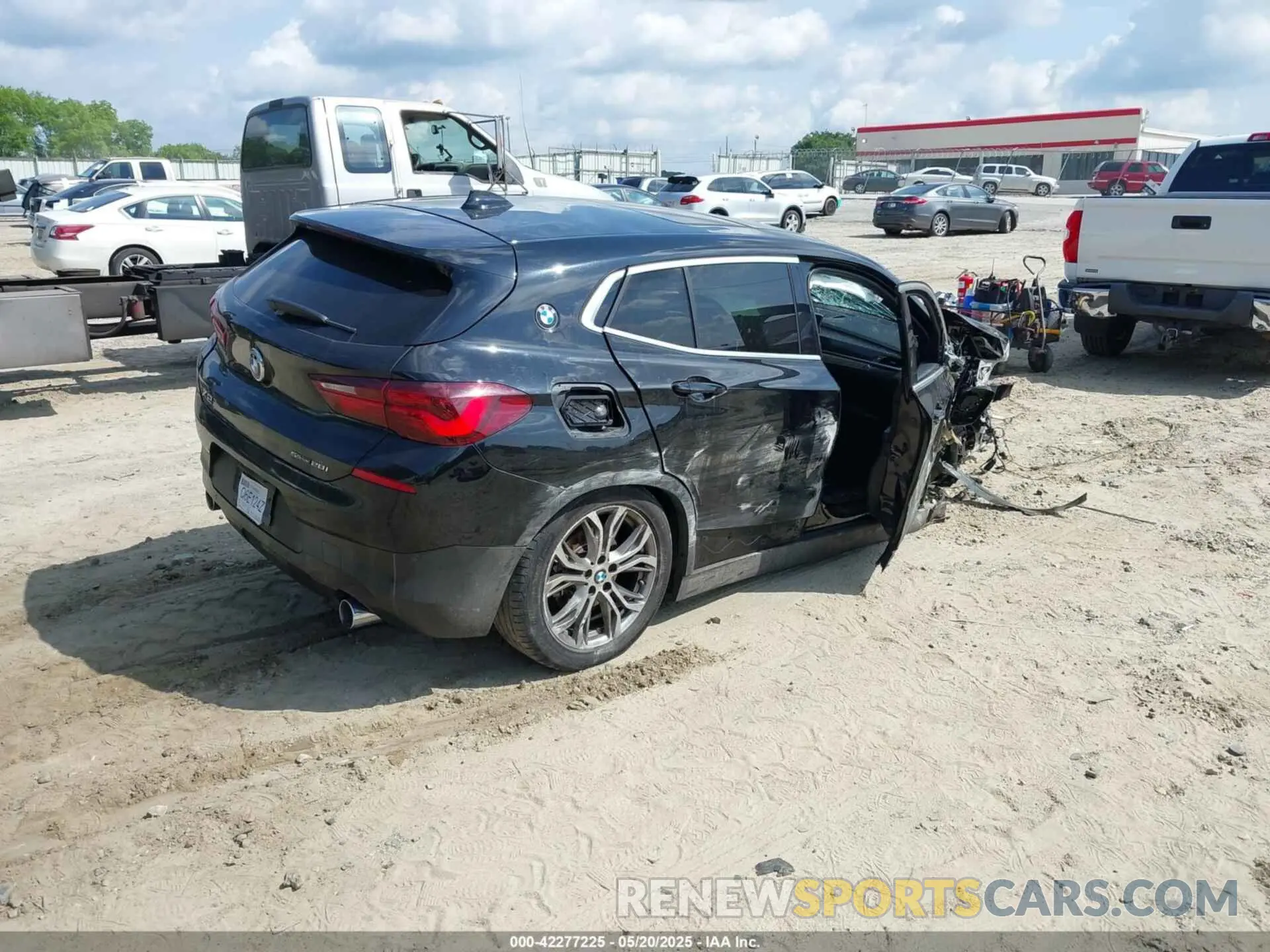 4 fotografías del automóvil dañado WBXYH9C0XN5U13102 BMW X2 2022