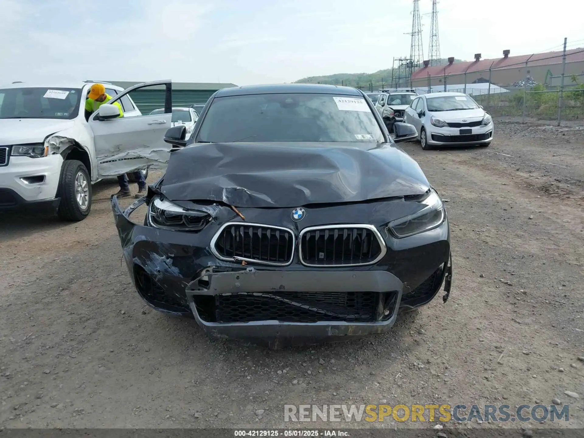 12 fotografías del automóvil dañado WBXYJ1C02N5T58490 BMW X2 2022
