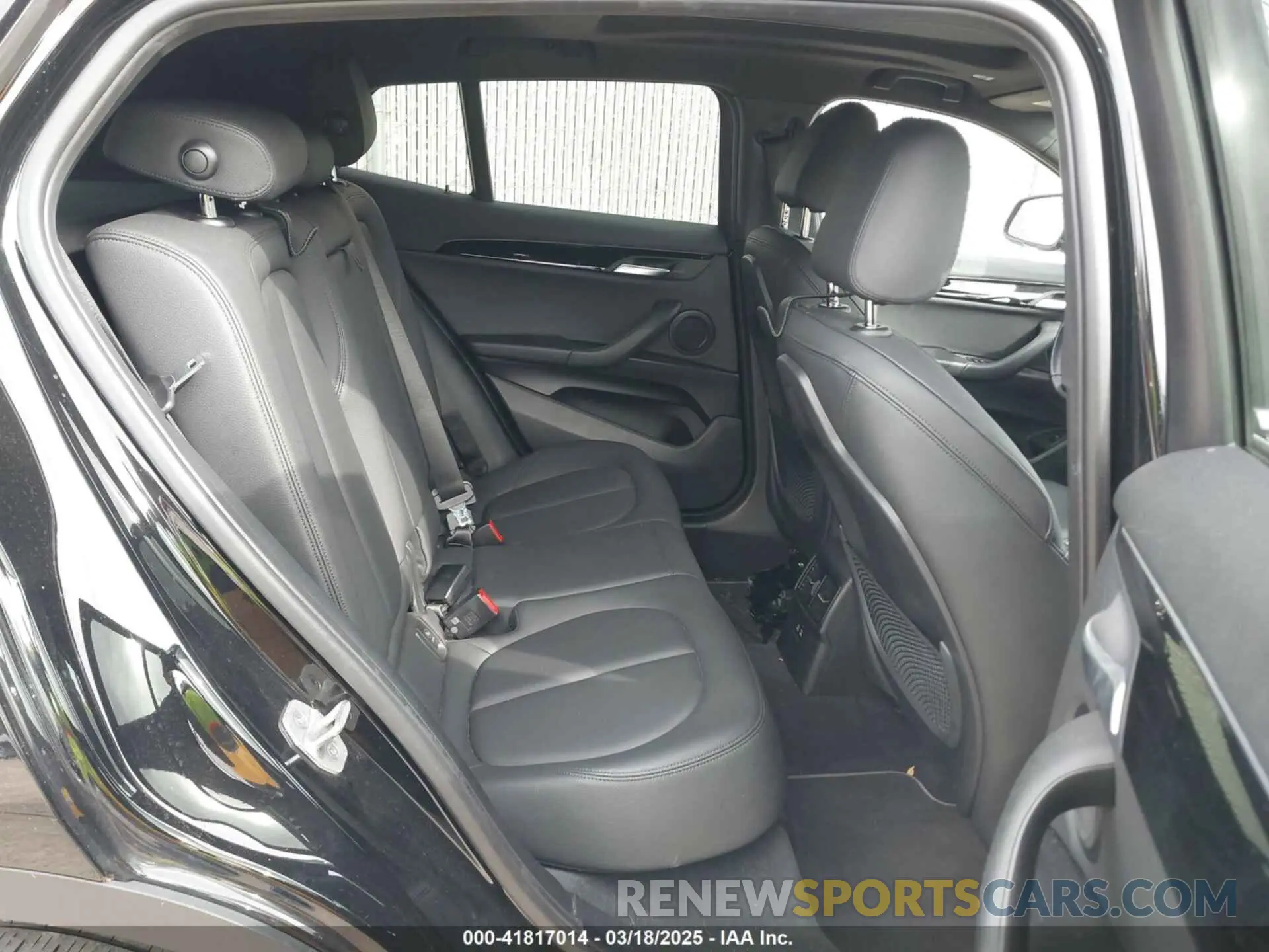 8 fotografías del automóvil dañado WBXYJ1C09N5U38465 BMW X2 2022