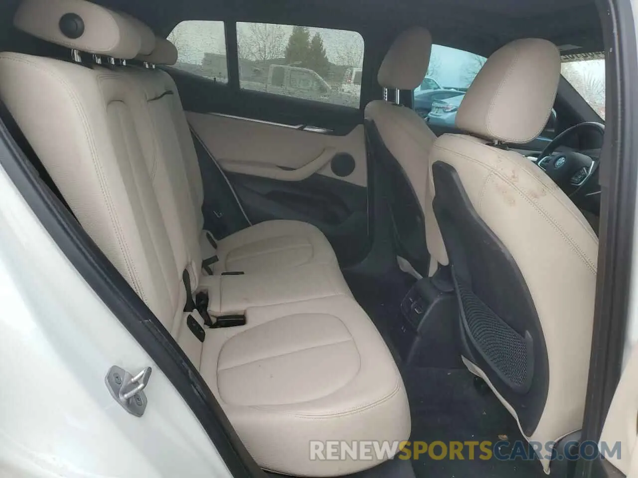 12 fotografías del automóvil dañado WBXYJ1C0XN5V11553 BMW X2 2022