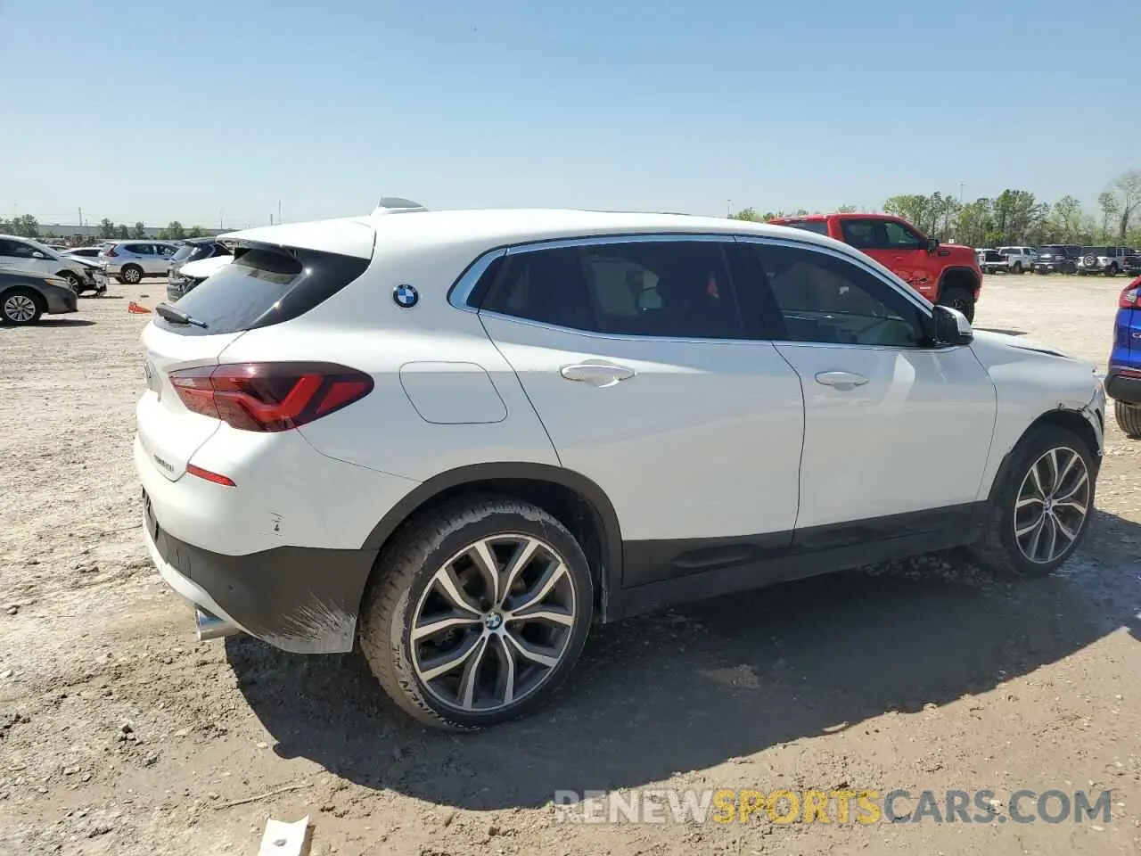 3 fotografías del automóvil dañado WBXYH9C00P5V38984 BMW X2 2023
