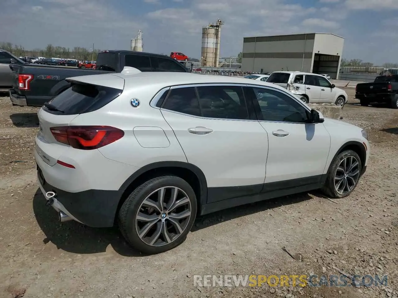 3 fotografías del automóvil dañado WBXYH9C02P5V25654 BMW X2 2023