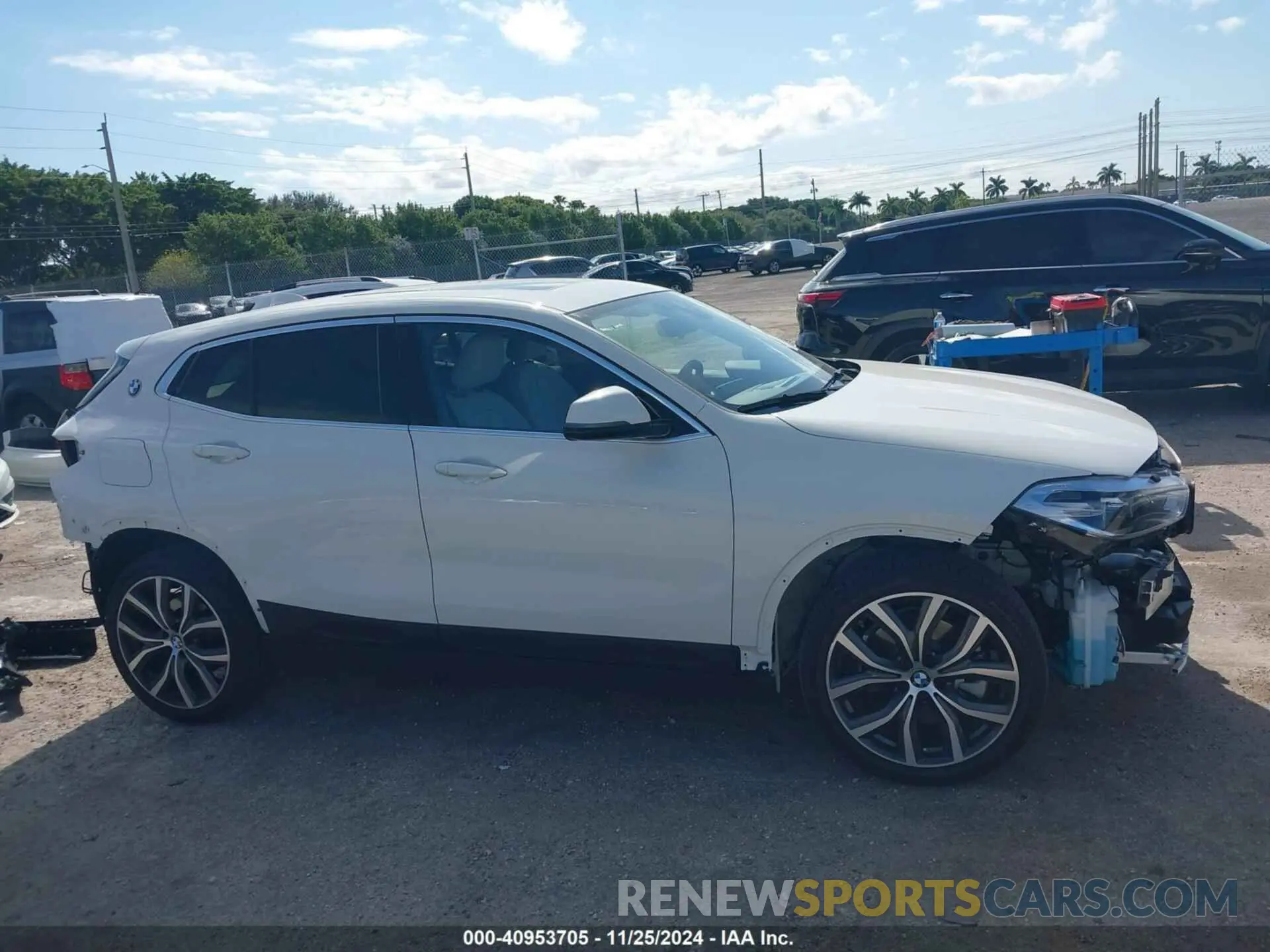 14 fotografías del automóvil dañado WBXYH9C07P5V37573 BMW X2 2023