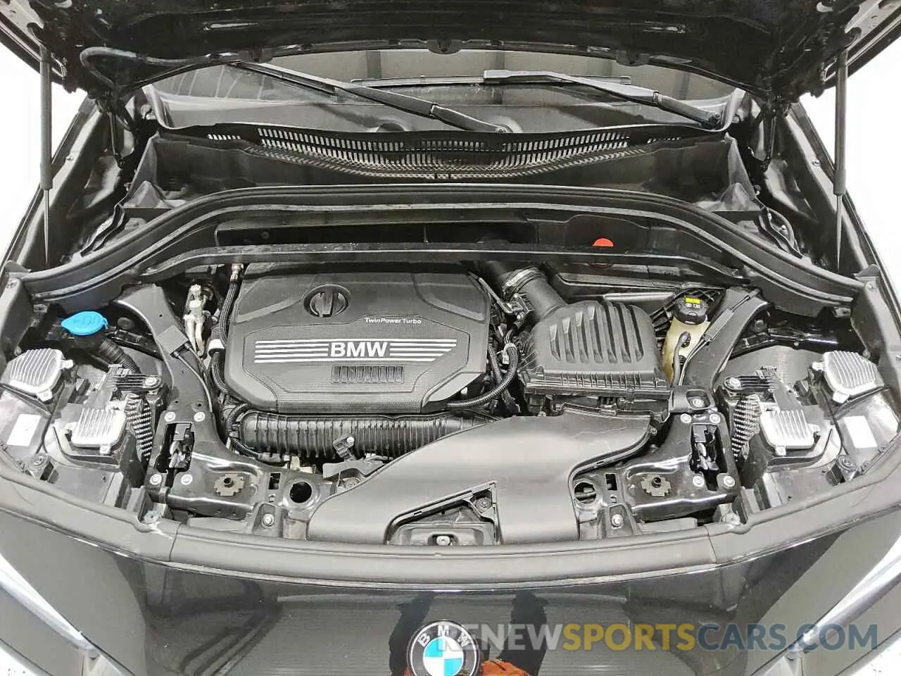 12 fotografías del automóvil dañado WBXYH9C08P5V34293 BMW X2 2023