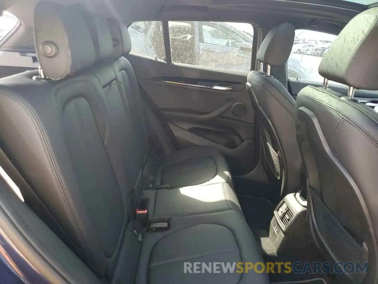 10 fotografías del automóvil dañado WBXYJ1C07P5V30421 BMW X2 2023