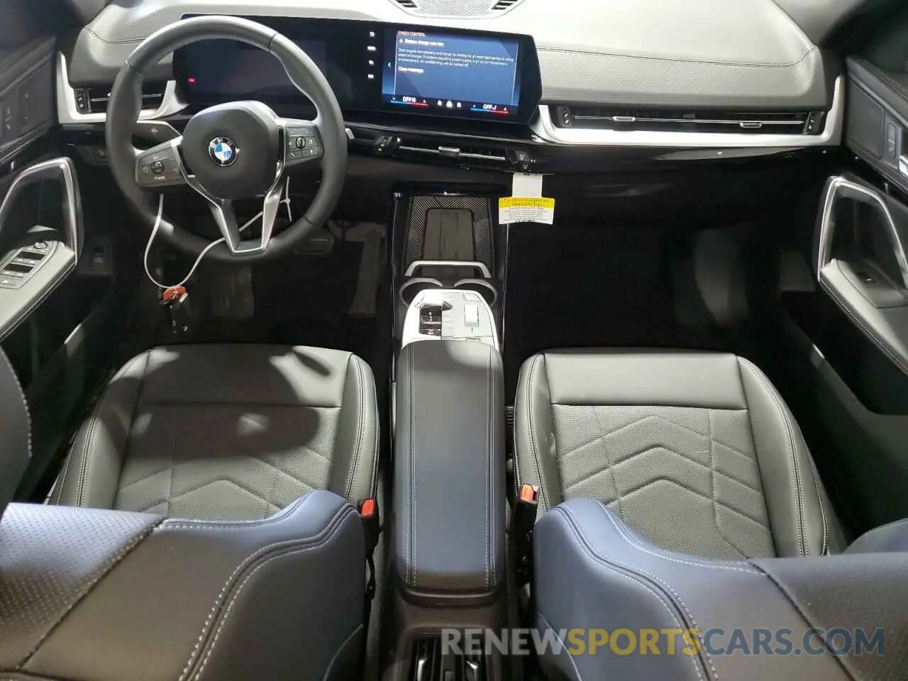 8 fotografías del automóvil dañado WBX63GM02R5015767 BMW X2 2024