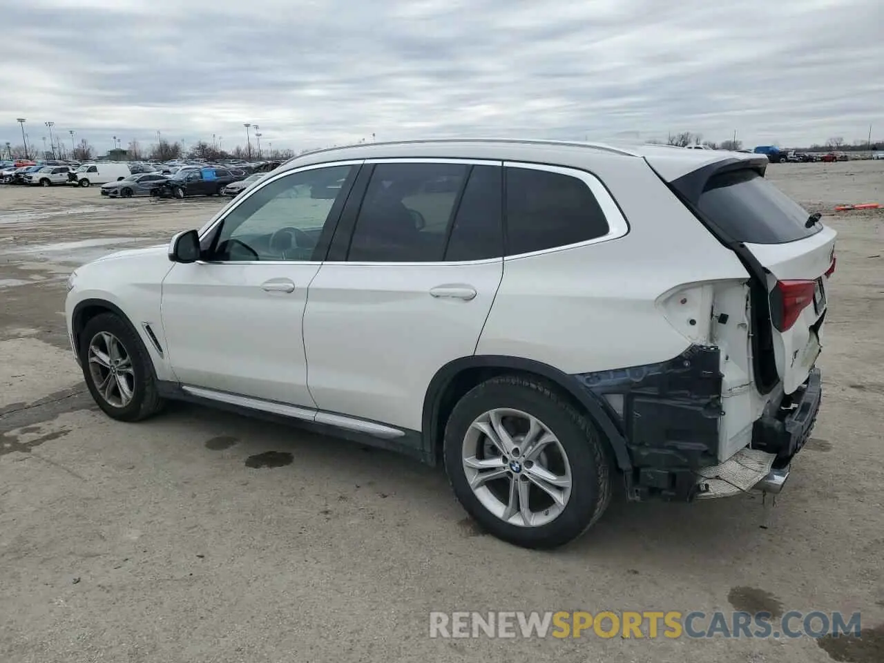 2 fotografías del automóvil dañado 5UXTR7C50KLF25081 BMW X3 2019