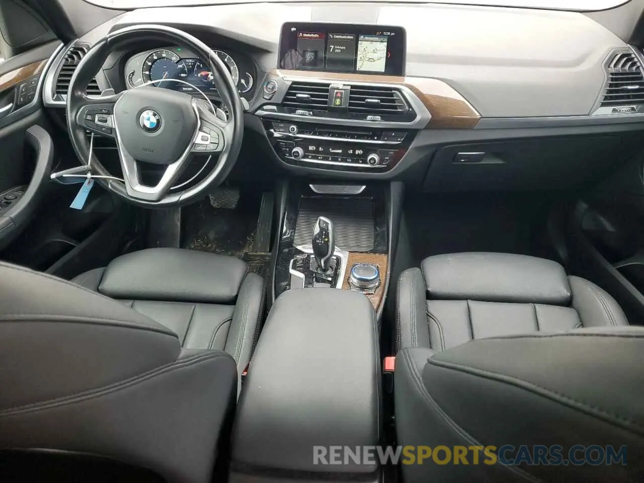 8 fotografías del automóvil dañado 5UXTR7C50KLF25081 BMW X3 2019