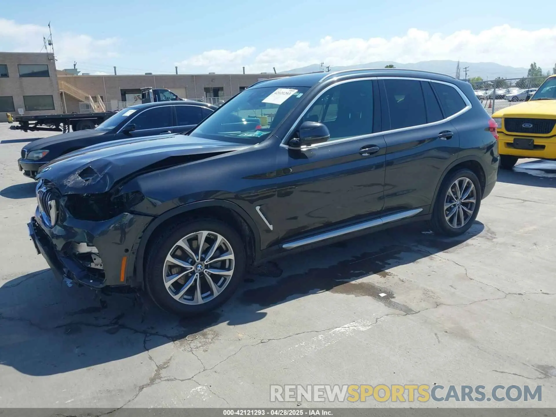 2 fotografías del automóvil dañado 5UXTR7C50KLF37747 BMW X3 2019