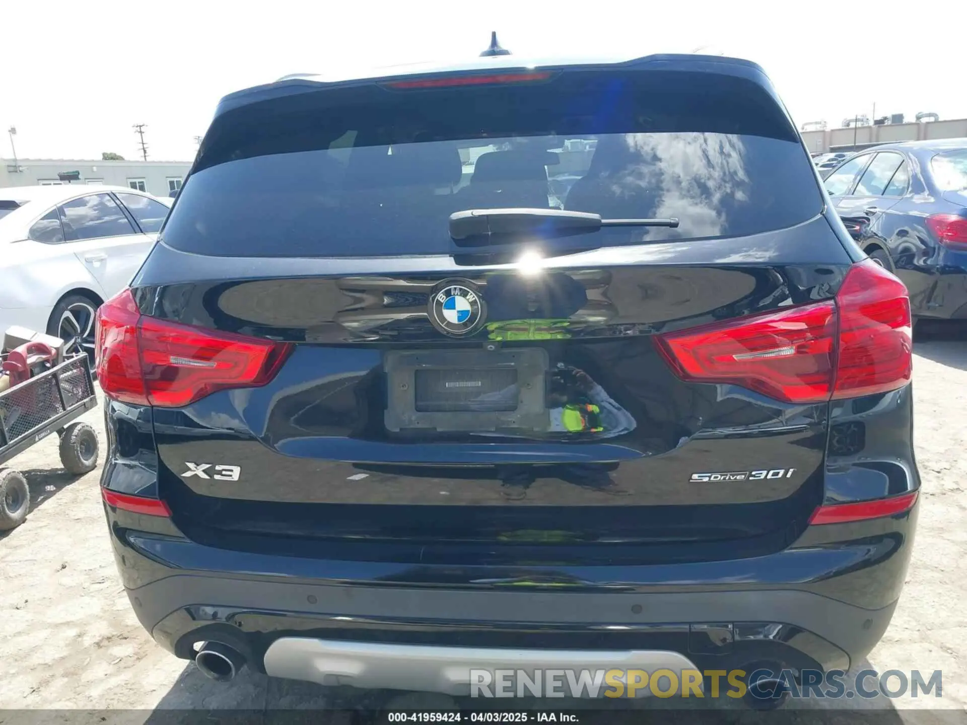 16 fotografías del automóvil dañado 5UXTR7C50KLR49700 BMW X3 2019