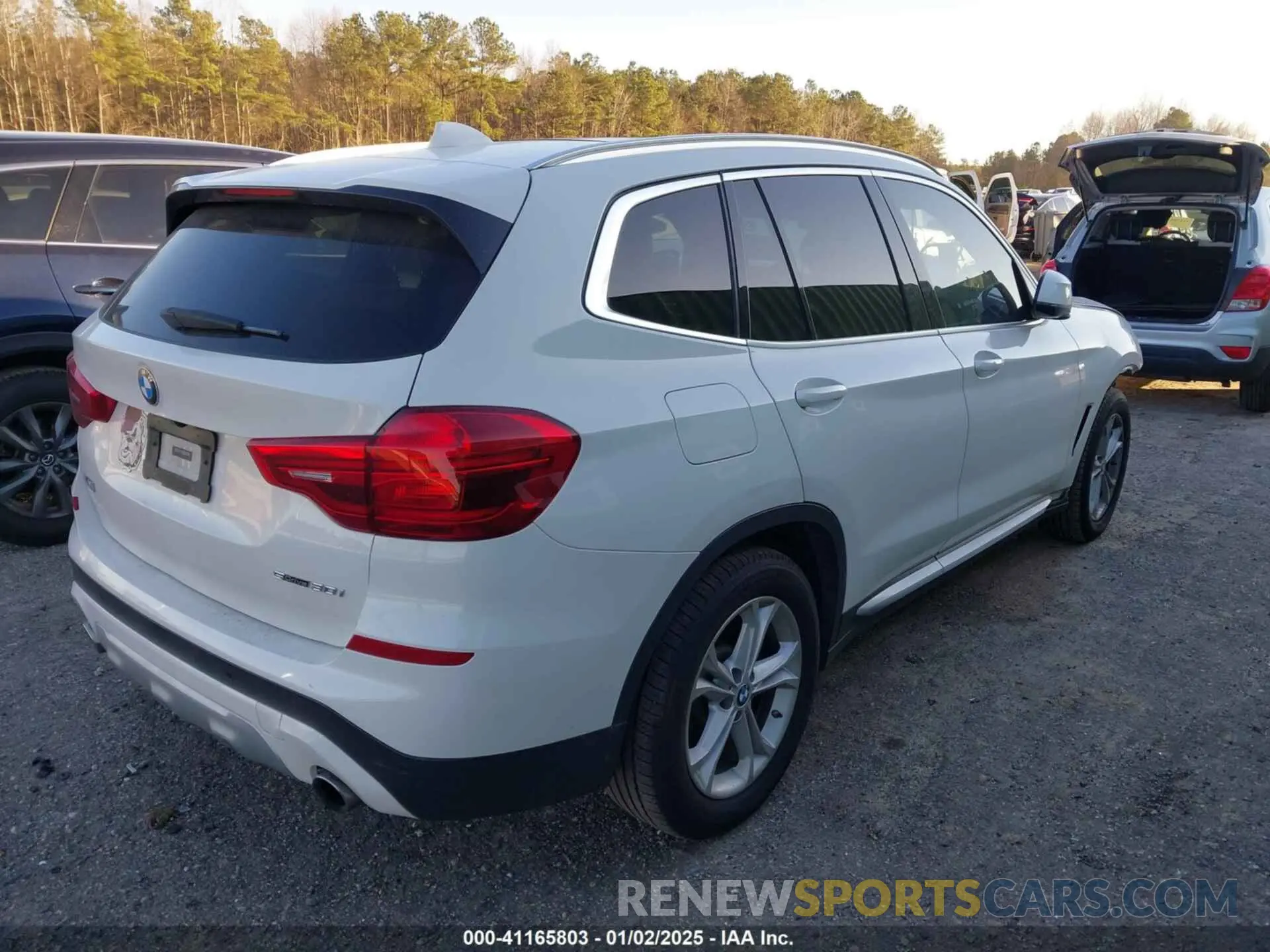 4 fotografías del automóvil dañado 5UXTR7C51KLF33139 BMW X3 2019