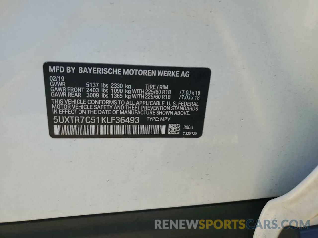 13 fotografías del automóvil dañado 5UXTR7C51KLF36493 BMW X3 2019