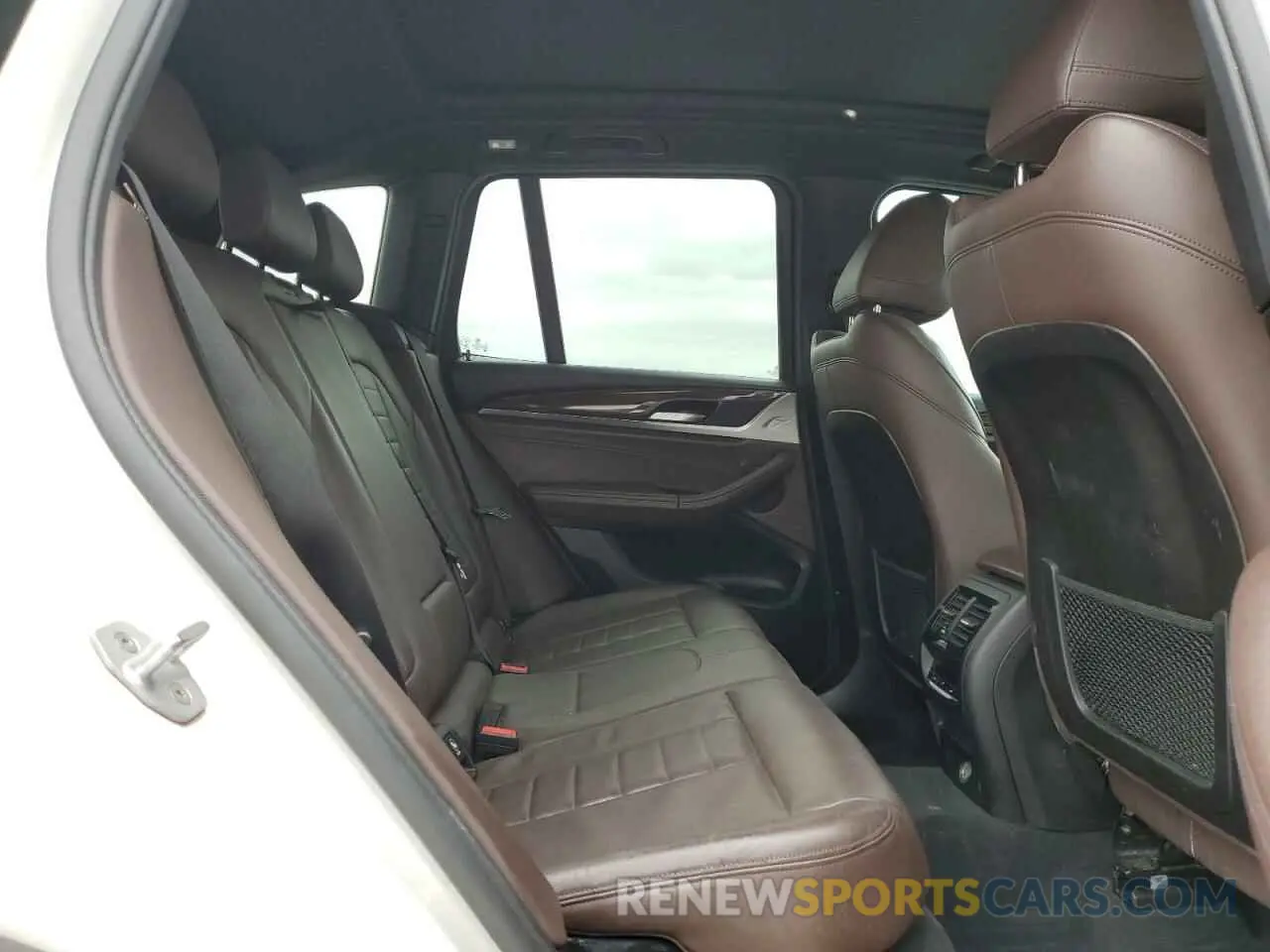 11 fotografías del automóvil dañado 5UXTR7C51KLR45218 BMW X3 2019