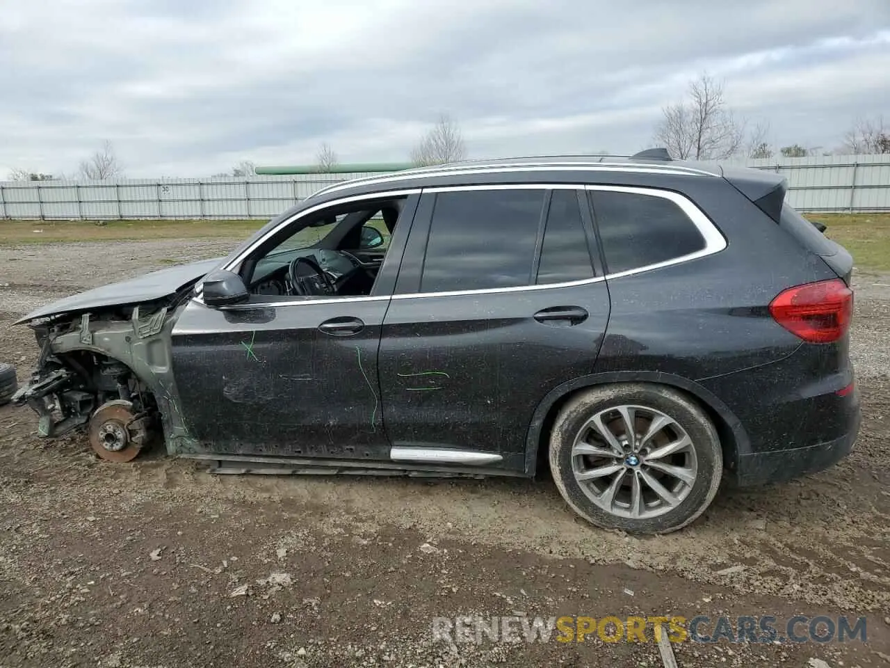 2 fotografías del automóvil dañado 5UXTR7C51KLR46420 BMW X3 2019