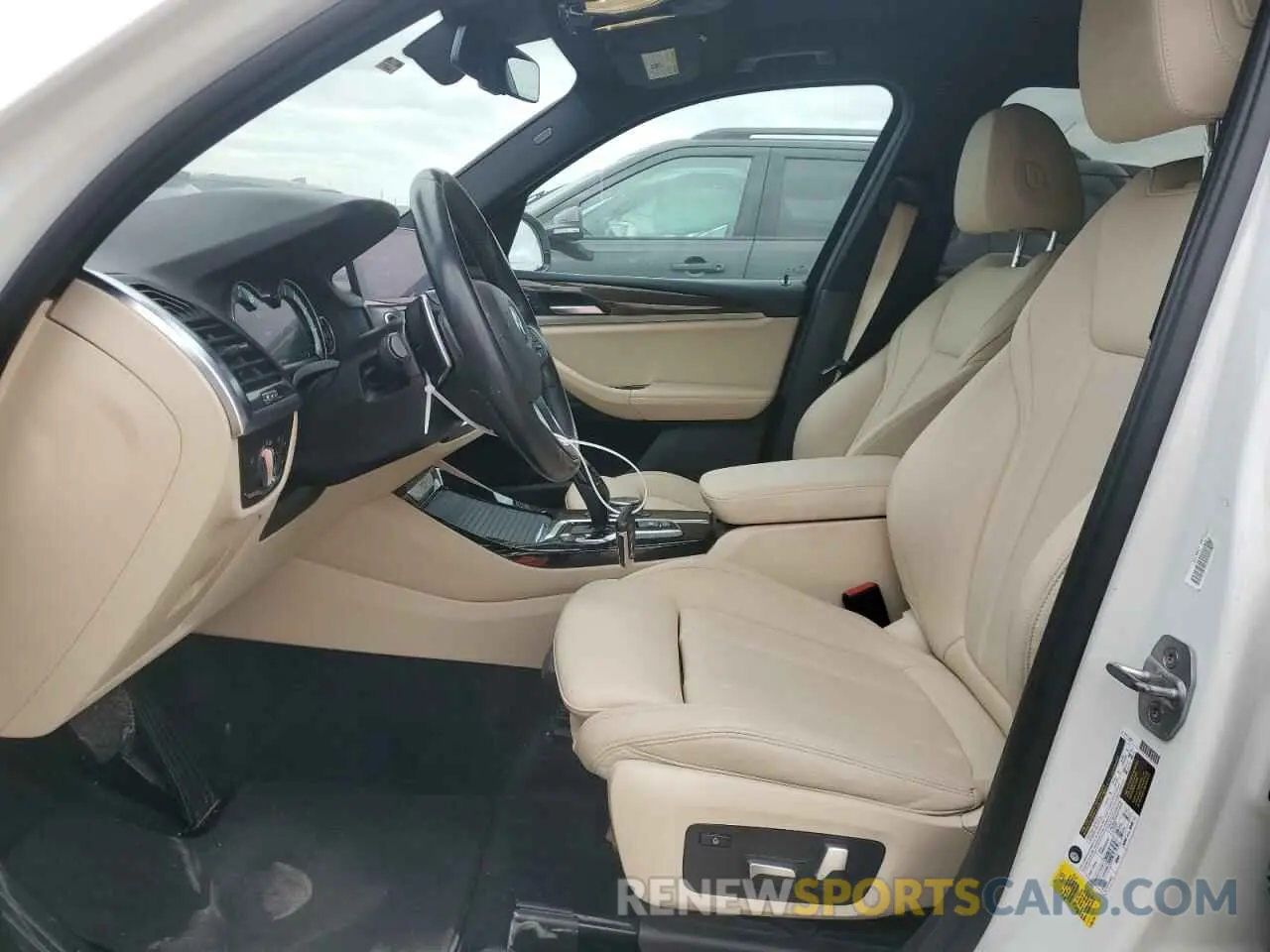 7 fotografías del automóvil dañado 5UXTR7C52KLF37667 BMW X3 2019