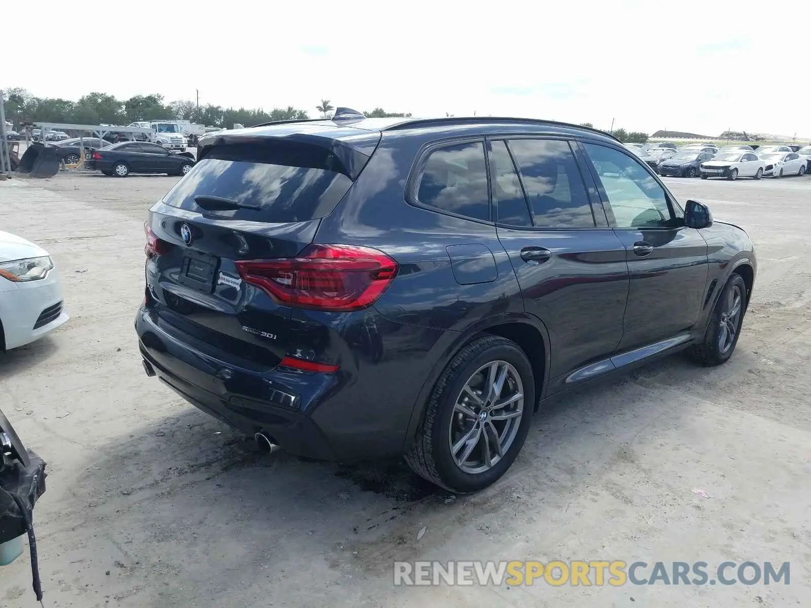 4 fotografías del automóvil dañado 5UXTR7C52KLR52436 BMW X3 2019