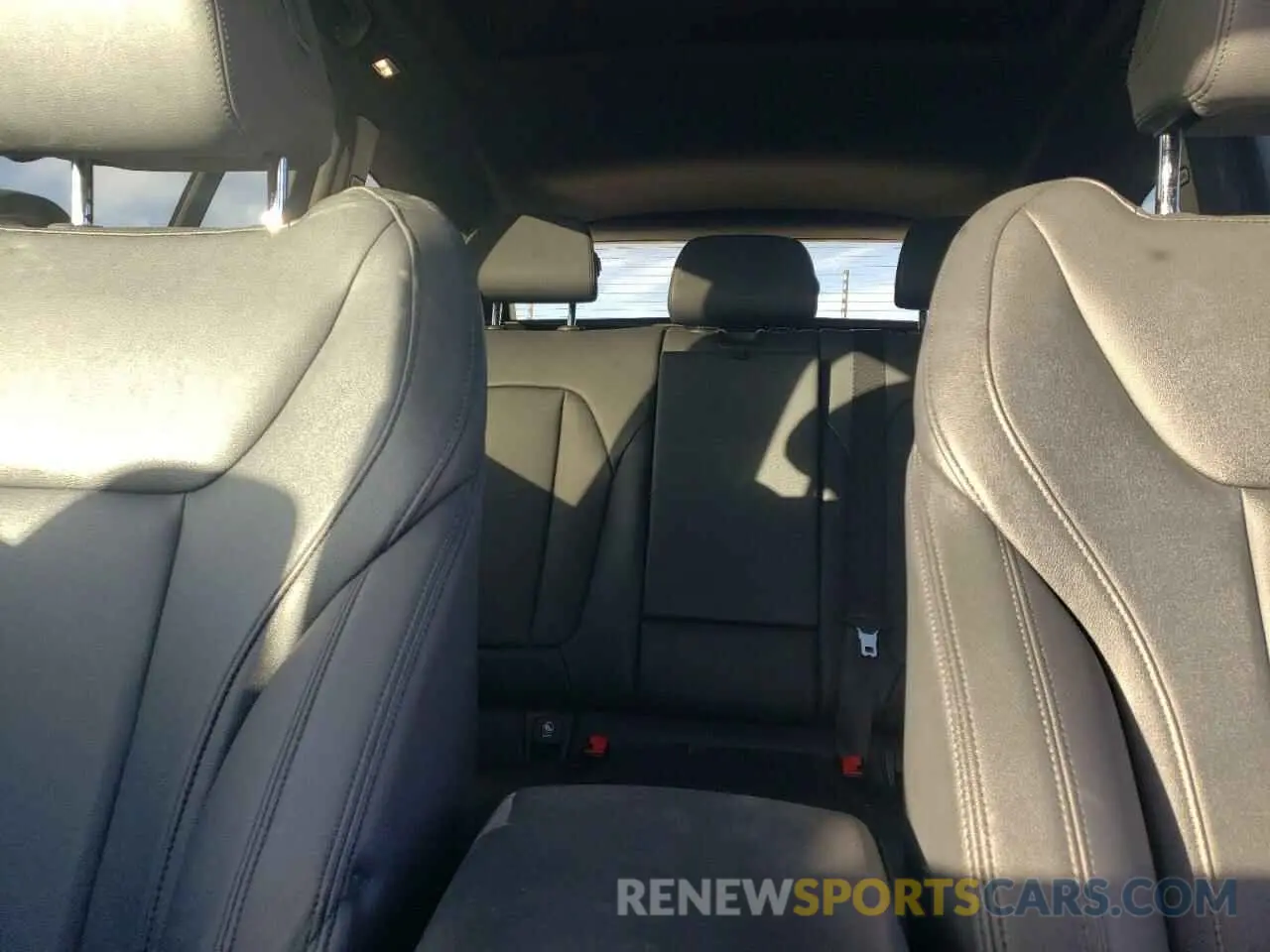 10 fotografías del automóvil dañado 5UXTR7C53KLF24393 BMW X3 2019