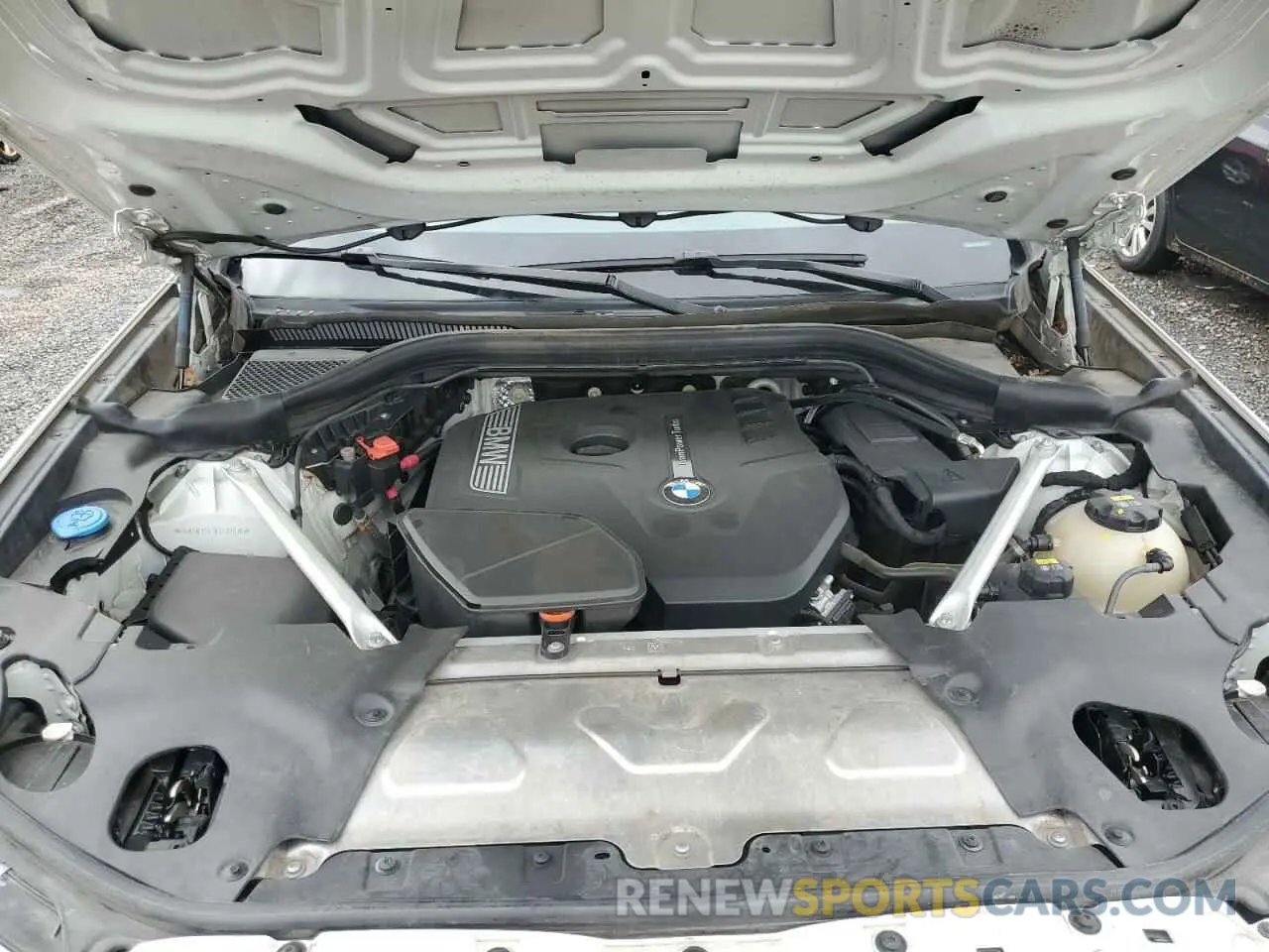 12 fotografías del automóvil dañado 5UXTR7C53KLF27519 BMW X3 2019
