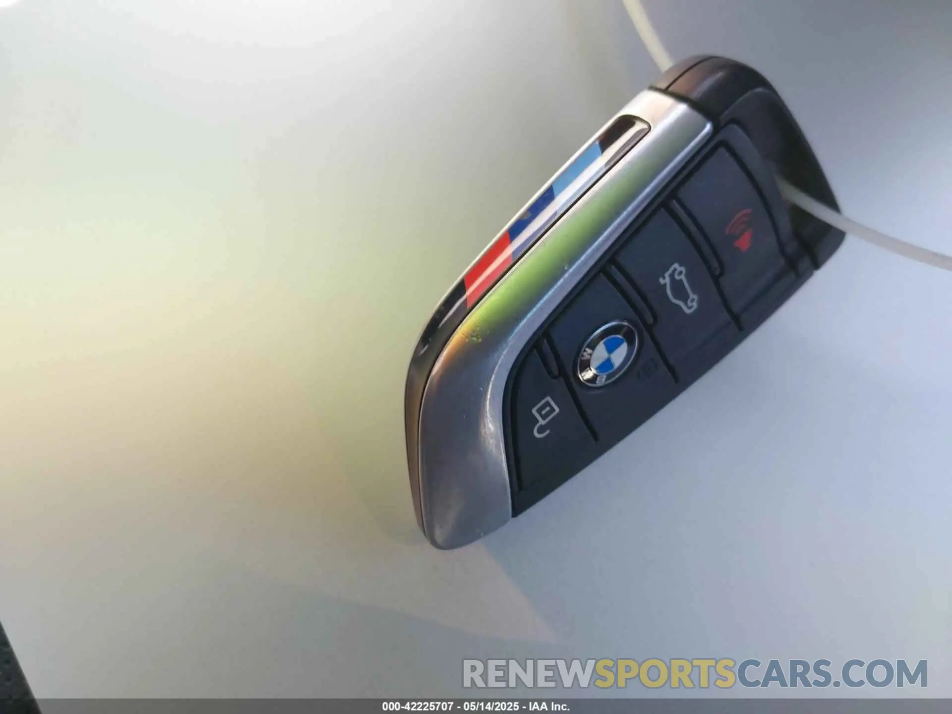 11 fotografías del automóvil dañado 5UXTR7C53KLR44393 BMW X3 2019