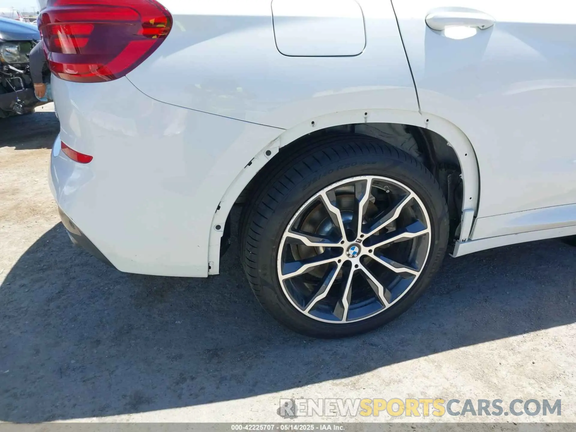 6 fotografías del automóvil dañado 5UXTR7C53KLR44393 BMW X3 2019