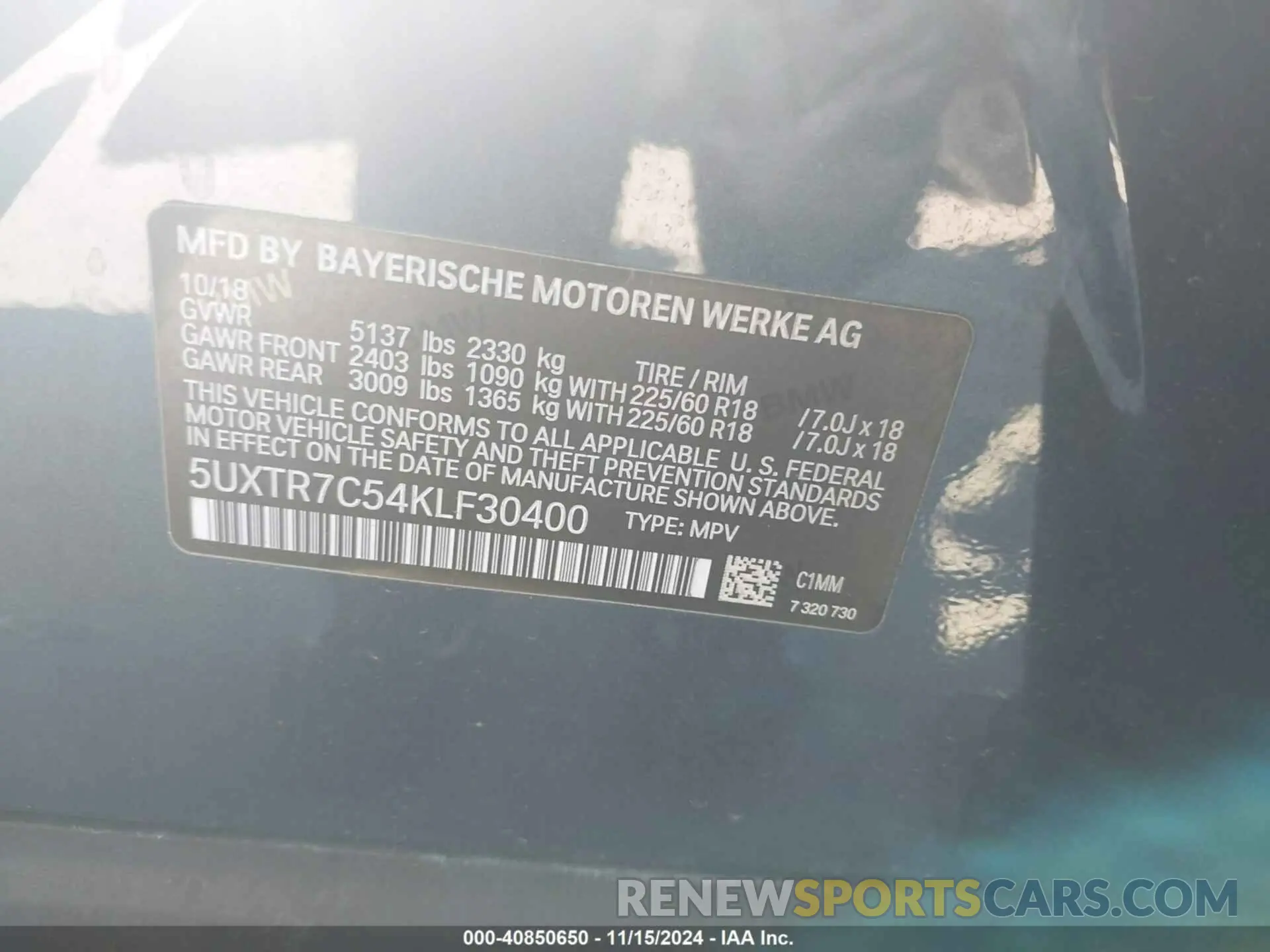 9 fotografías del automóvil dañado 5UXTR7C54KLF30400 BMW X3 2019