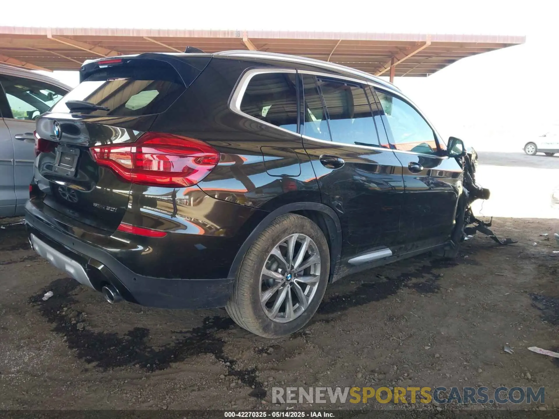 4 fotografías del automóvil dañado 5UXTR7C54KLF32275 BMW X3 2019