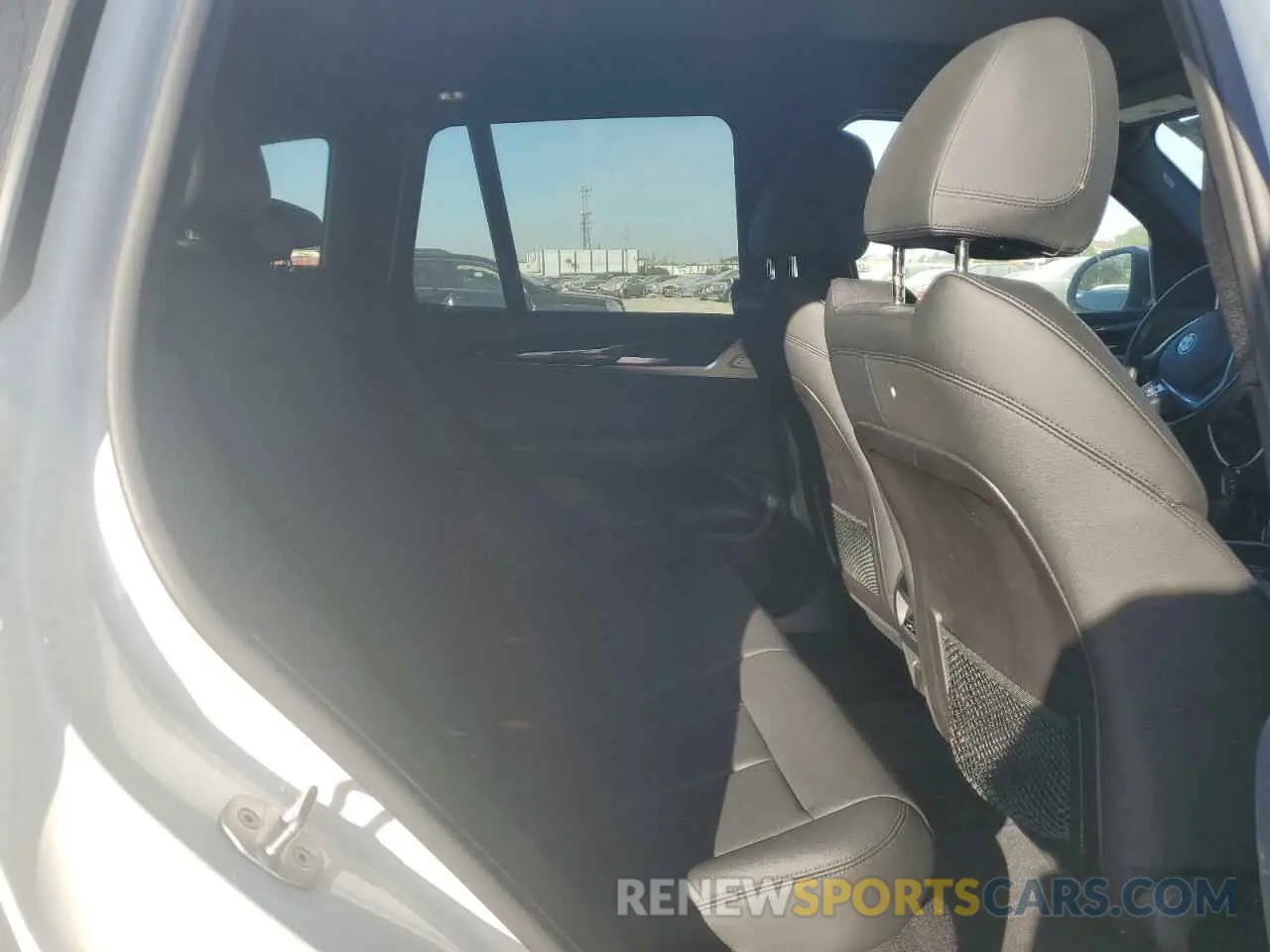 10 fotografías del automóvil dañado 5UXTR7C54KLR44466 BMW X3 2019