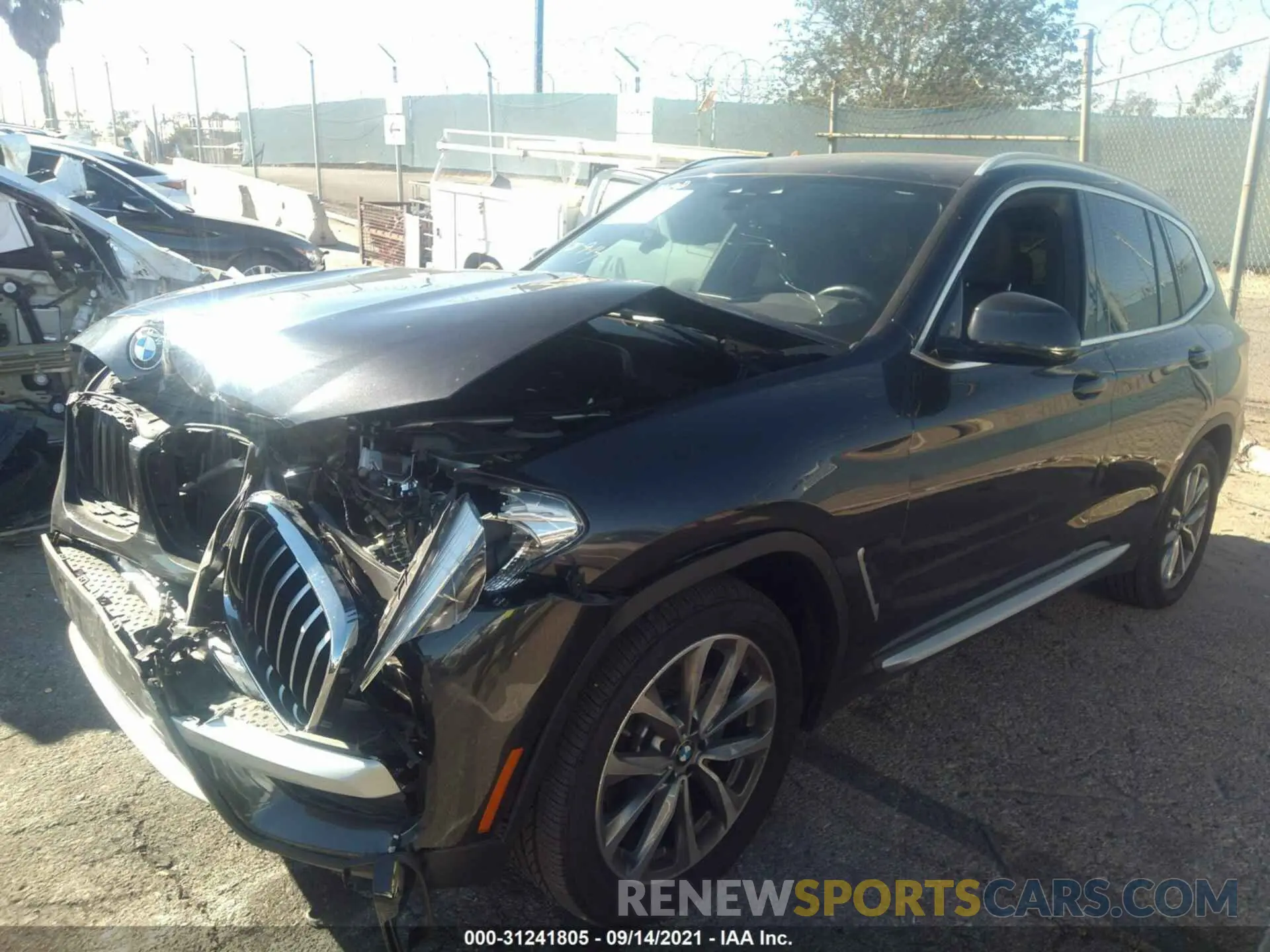 2 fotografías del automóvil dañado 5UXTR7C54KLR44774 BMW X3 2019