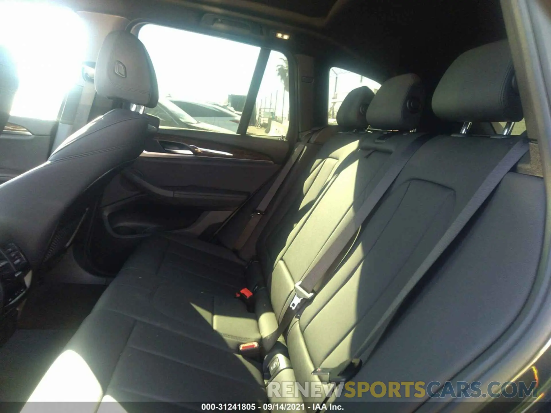8 fotografías del automóvil dañado 5UXTR7C54KLR44774 BMW X3 2019