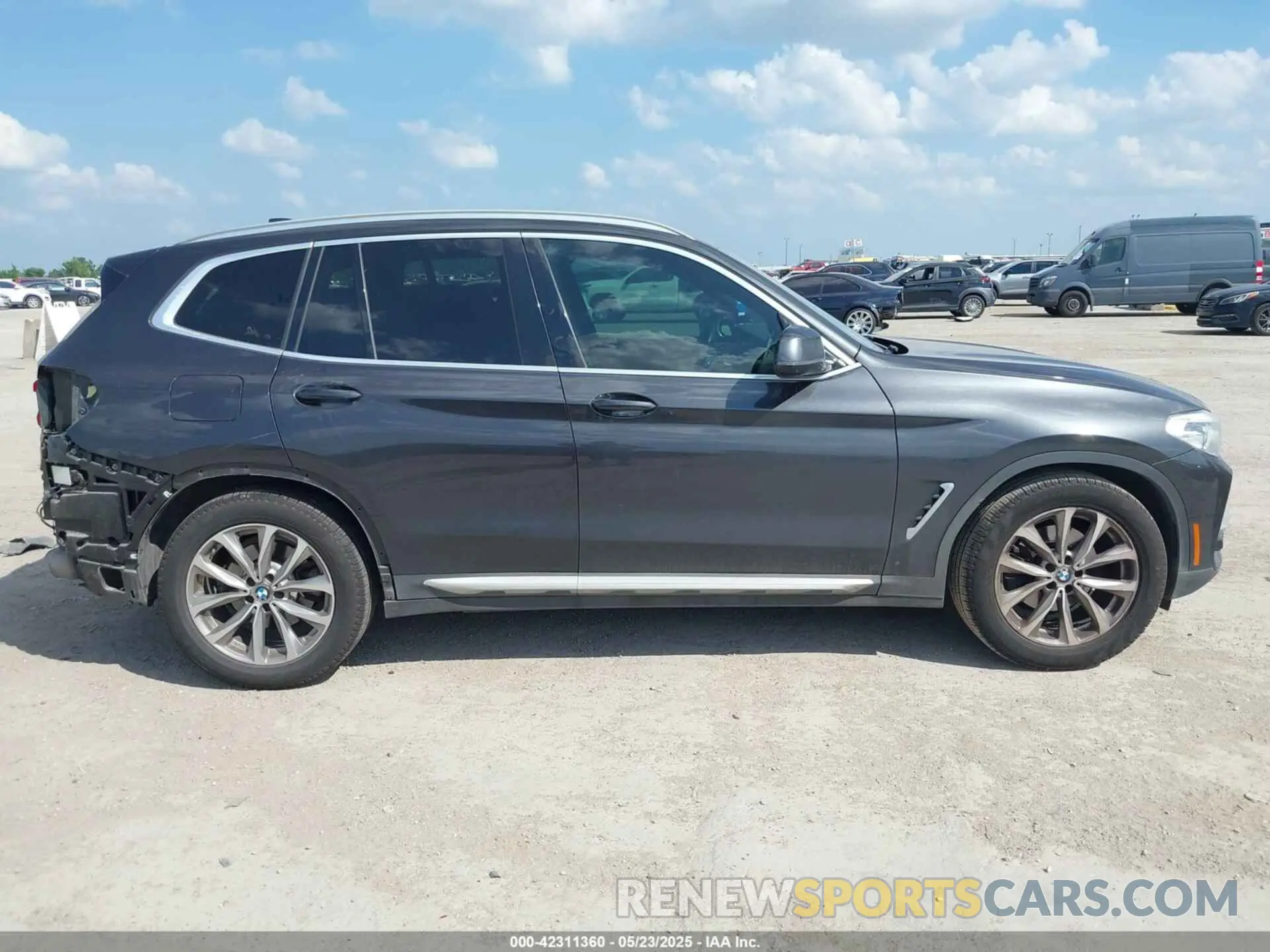 14 fotografías del automóvil dañado 5UXTR7C55KLE93583 BMW X3 2019
