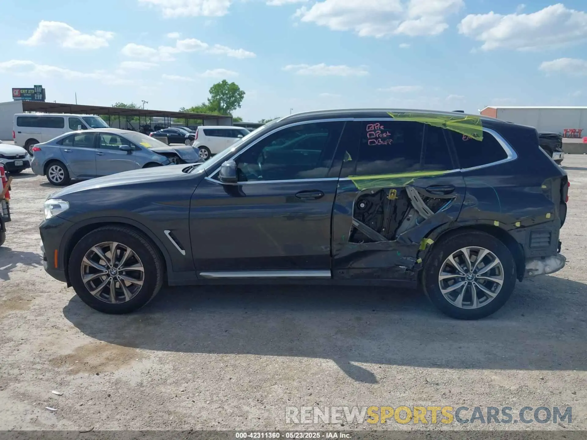 15 fotografías del automóvil dañado 5UXTR7C55KLE93583 BMW X3 2019