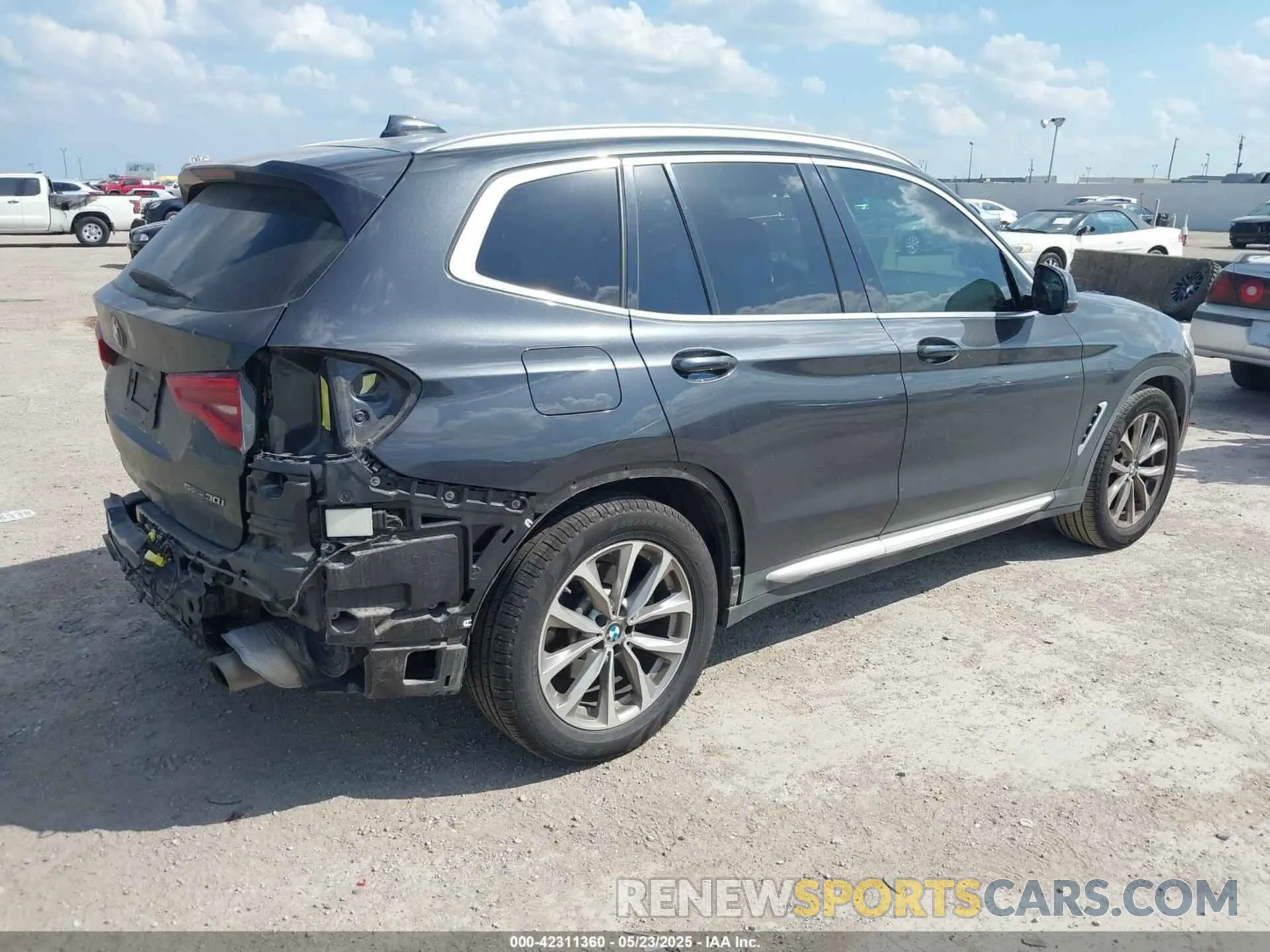 4 fotografías del automóvil dañado 5UXTR7C55KLE93583 BMW X3 2019