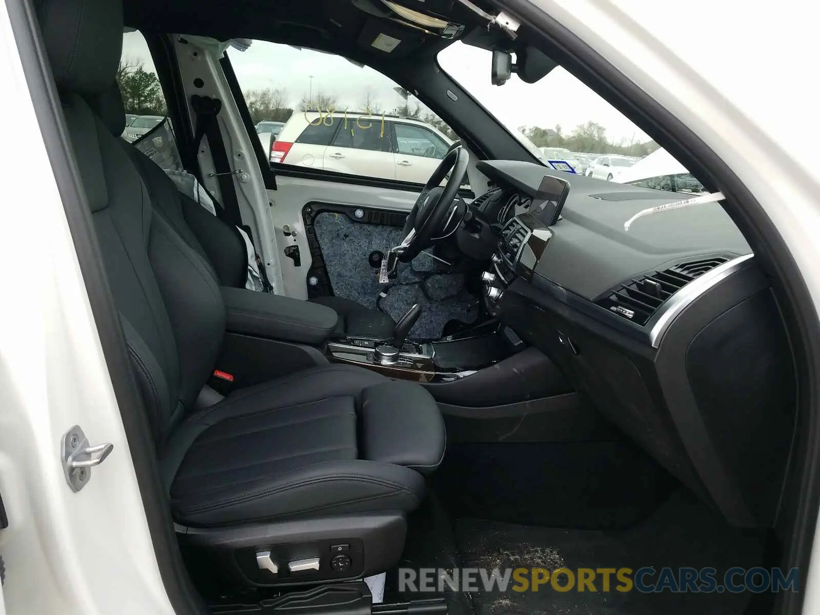 5 fotografías del automóvil dañado 5UXTR7C55KLF32494 BMW X3 2019