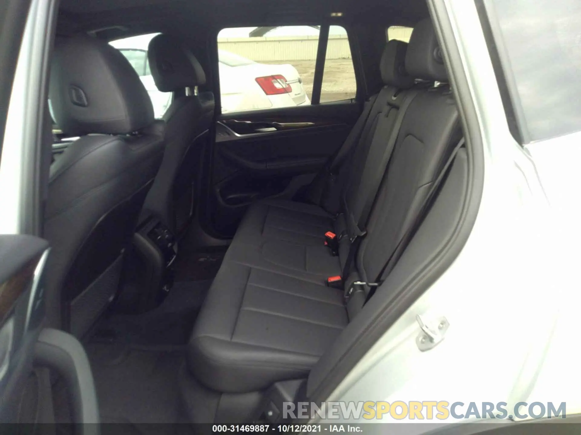 8 fotografías del automóvil dañado 5UXTR7C55KLR44170 BMW X3 2019