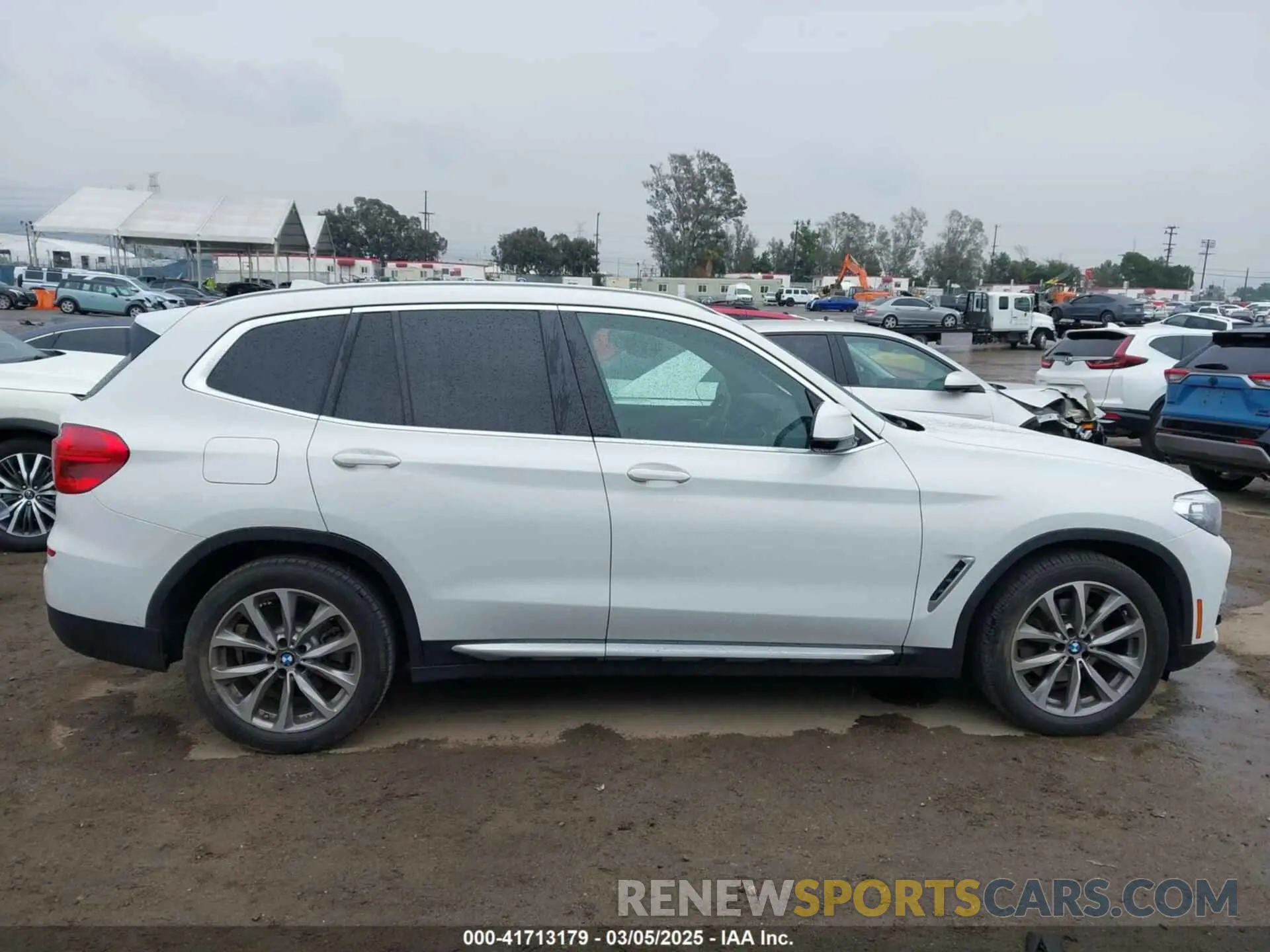 13 fotografías del automóvil dañado 5UXTR7C55KLR52589 BMW X3 2019