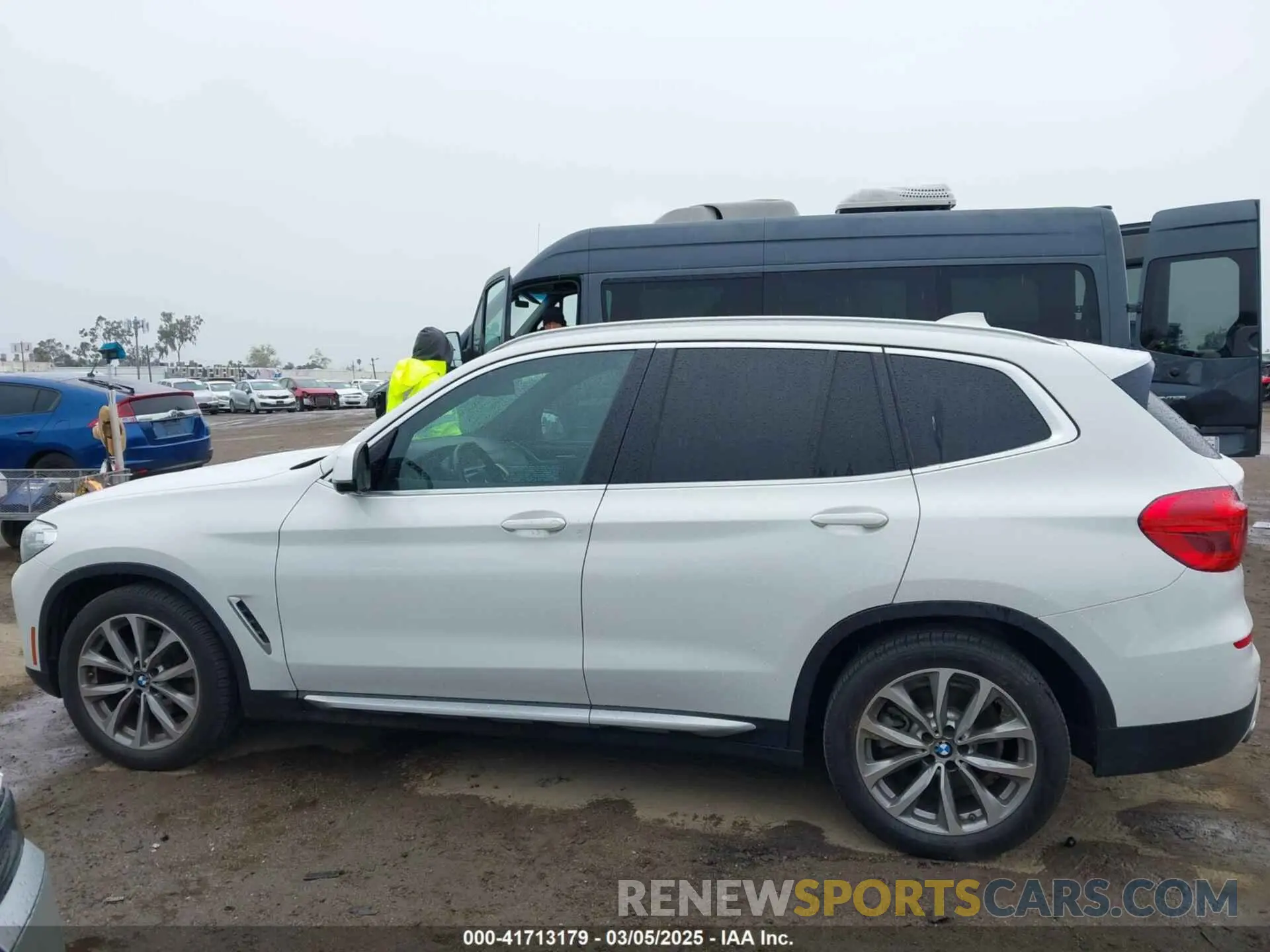 14 fotografías del automóvil dañado 5UXTR7C55KLR52589 BMW X3 2019