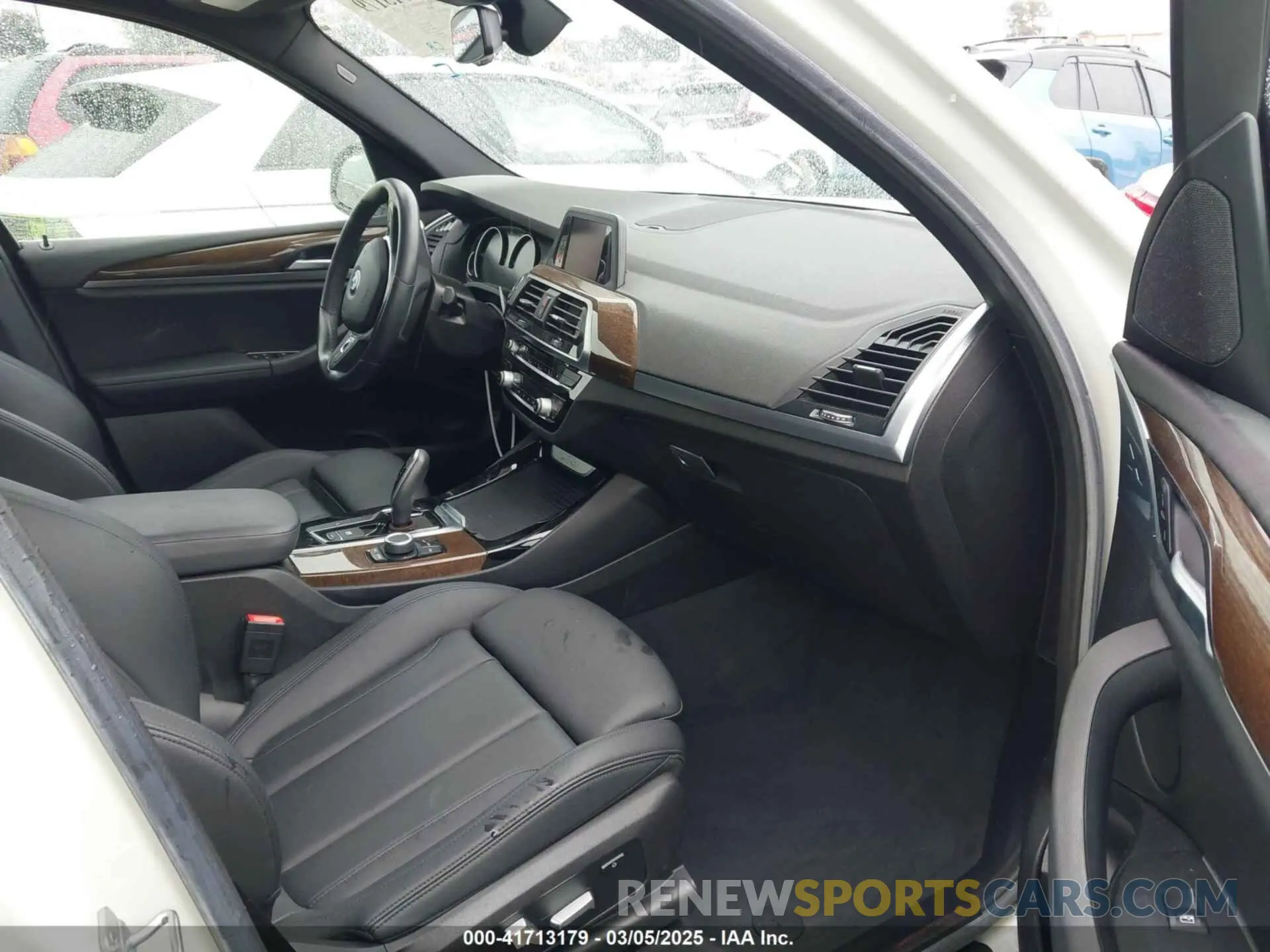 5 fotografías del automóvil dañado 5UXTR7C55KLR52589 BMW X3 2019