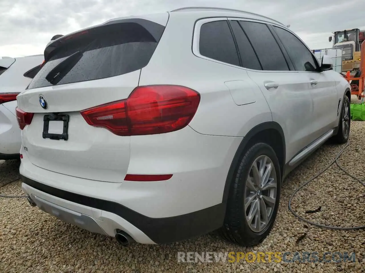 4 fotografías del automóvil dañado 5UXTR7C56KLE93737 BMW X3 2019