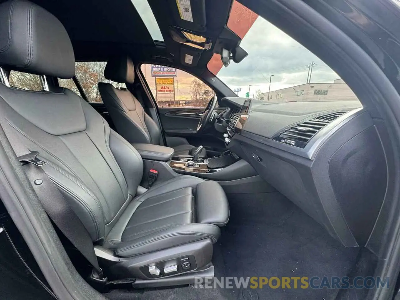 5 fotografías del automóvil dañado 5UXTR7C56KLE98887 BMW X3 2019