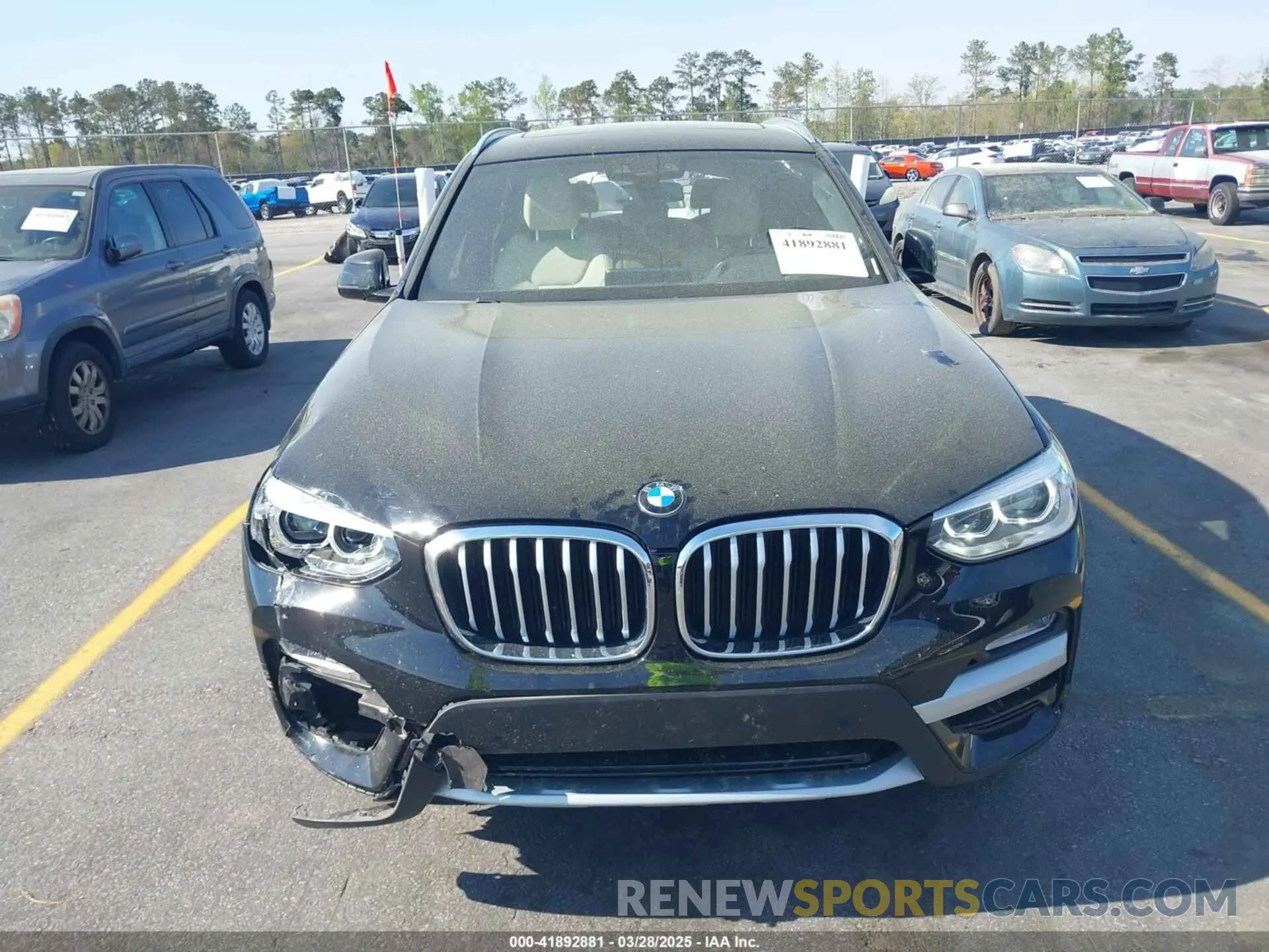 12 fotografías del automóvil dañado 5UXTR7C56KLF29586 BMW X3 2019